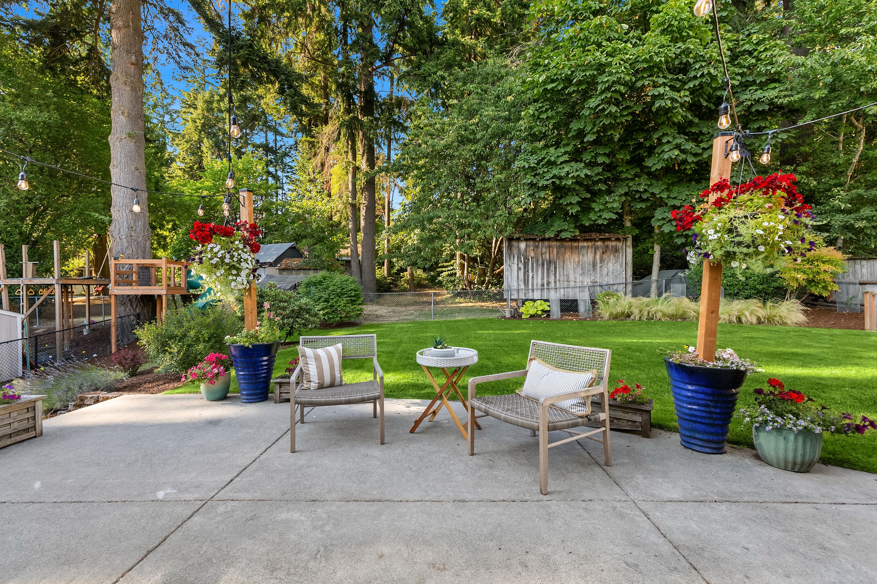  1020 NE Holm Ct, Poulsbo, WA 98370 - 物件實景