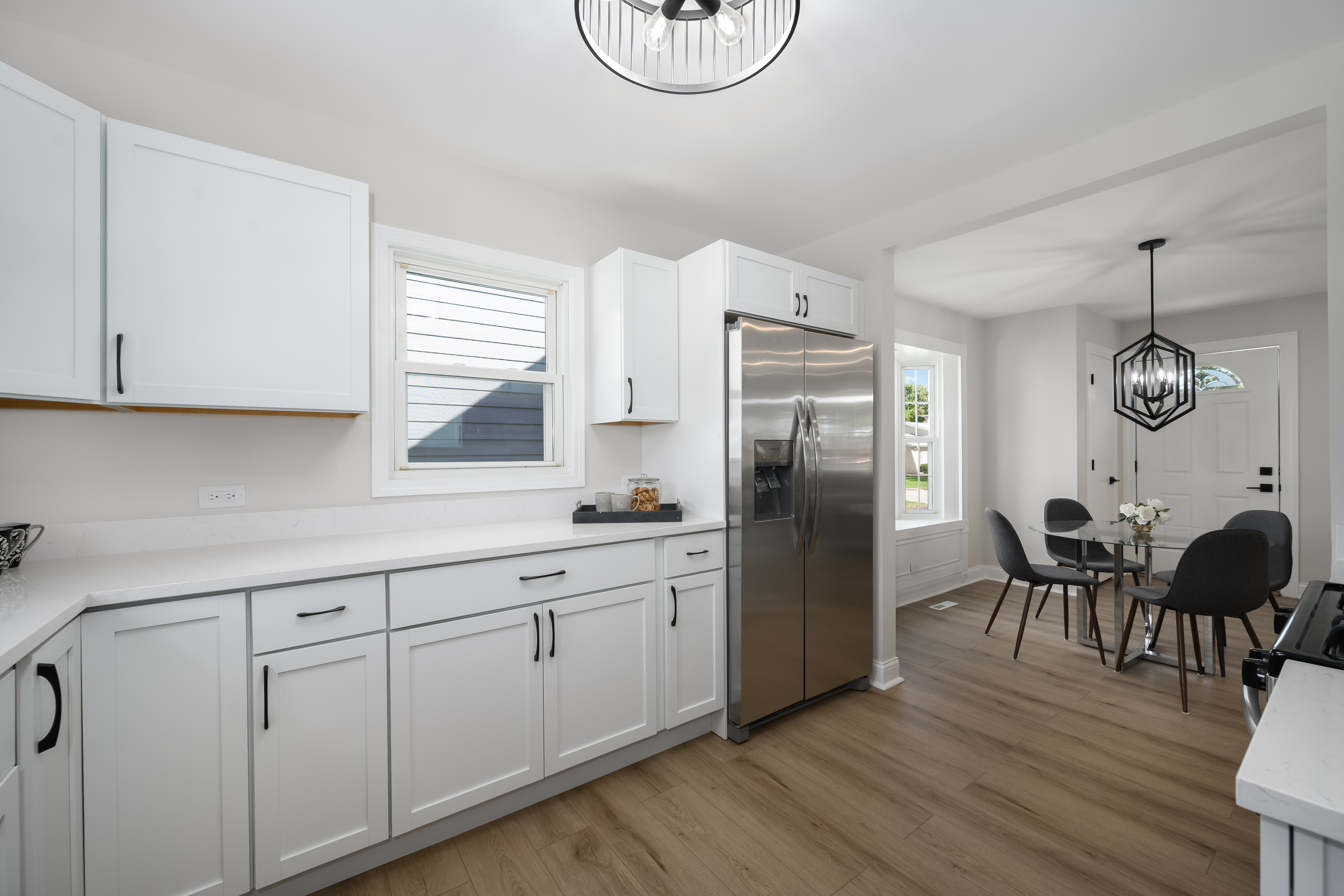  Welcome To This Beautifully Updated and Move-In-Ready Home in Countryside - 物件實景