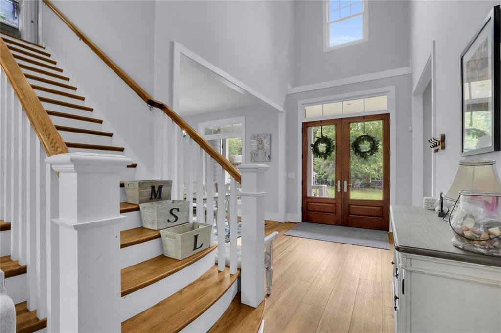 Gainesville, Georgia, 30501, United States, 7 Bedrooms Bedrooms, ,6 BathroomsBathrooms,Residential,For Sale,1928825