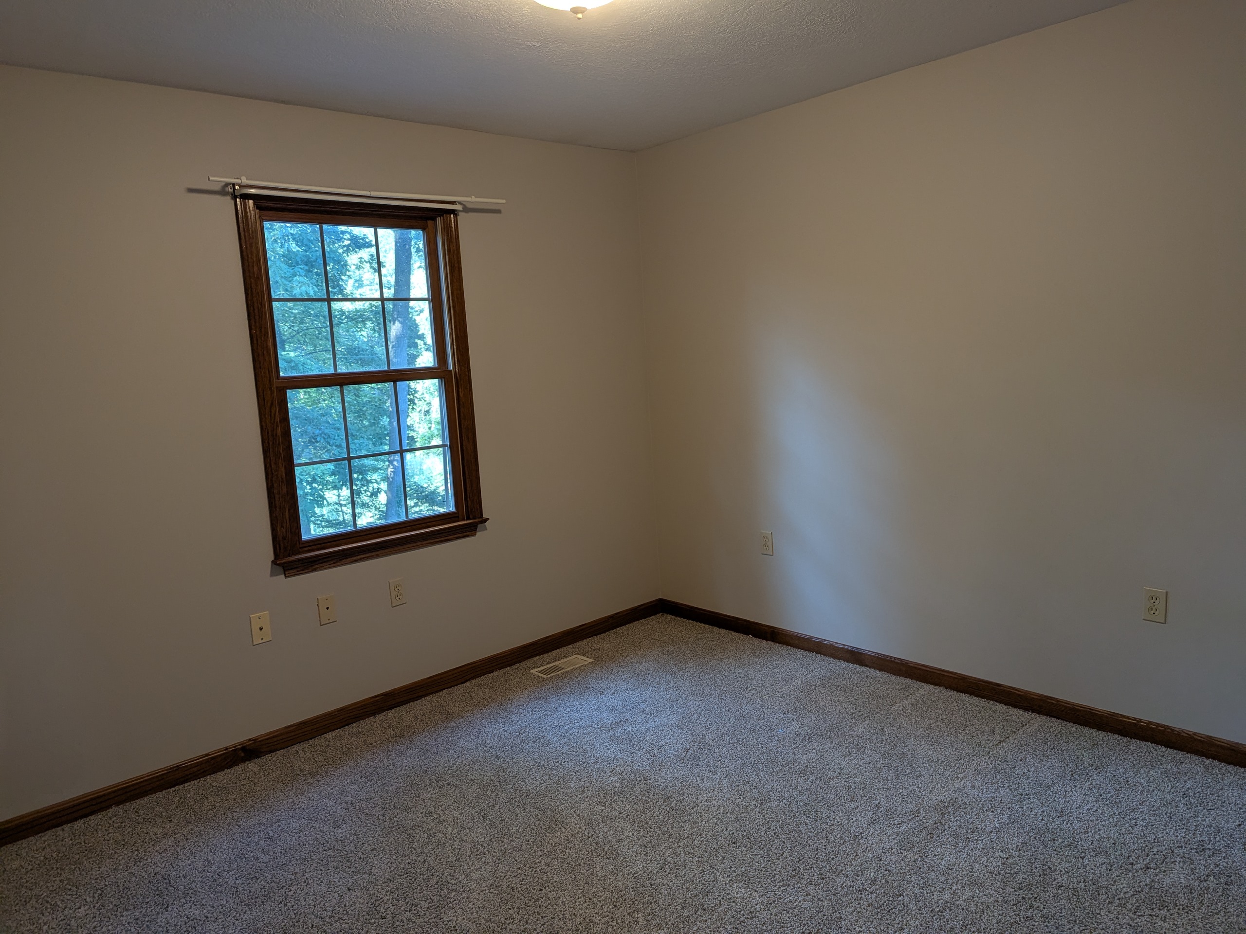 Uniontown, Ohio, 44685, United States, 6 Bedrooms Bedrooms, ,4 BathroomsBathrooms,Residential,For Sale,1945002