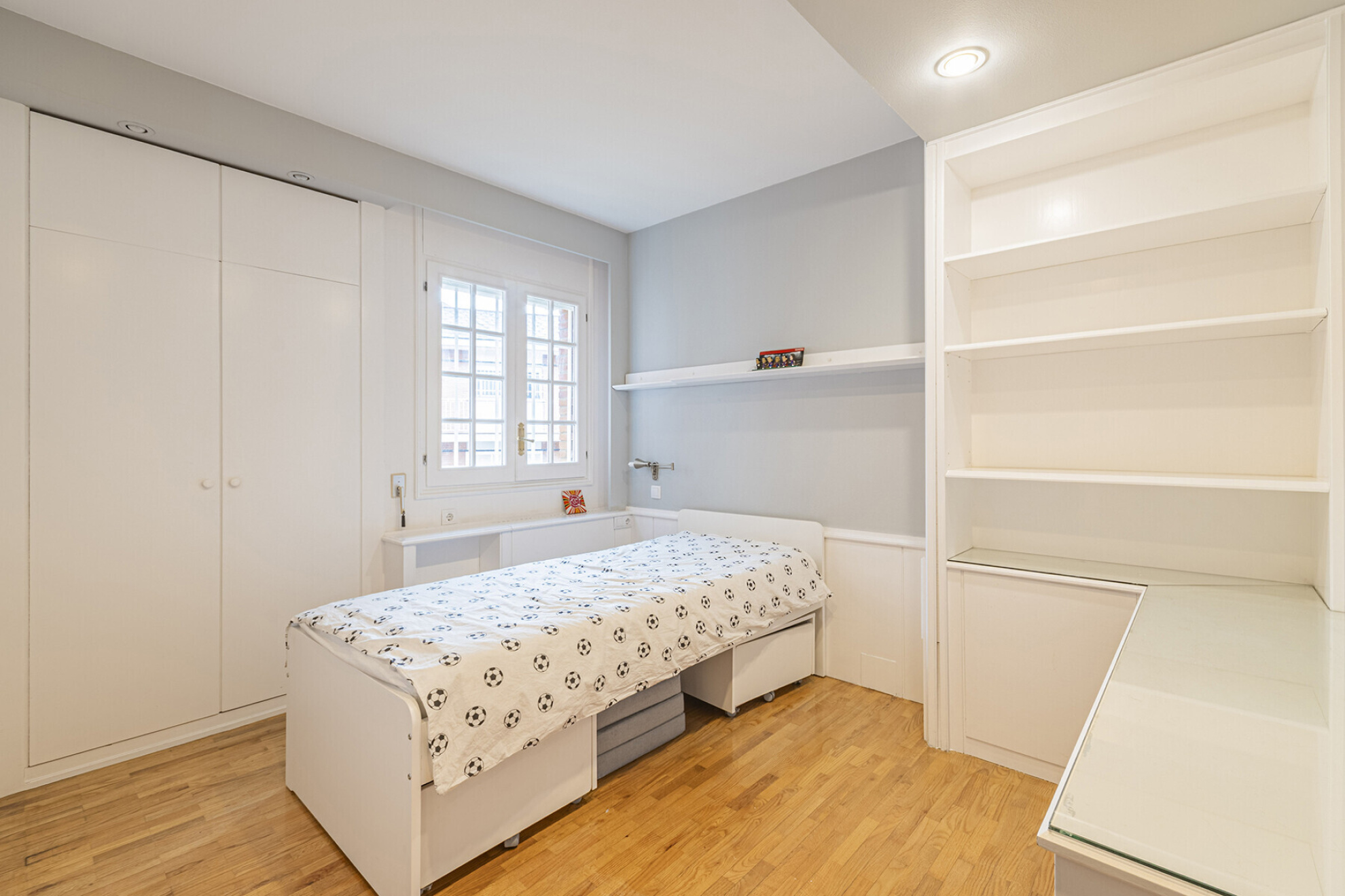  Exclusive apartment with a terrace in a prestigious gated community in Barcelona - 物件實景