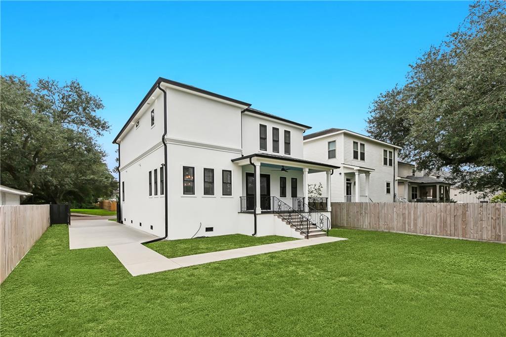 New Orleans, Louisiana, 70122, United States, 4 Bedrooms Bedrooms, ,4 BathroomsBathrooms,Residential,For Sale,1941727