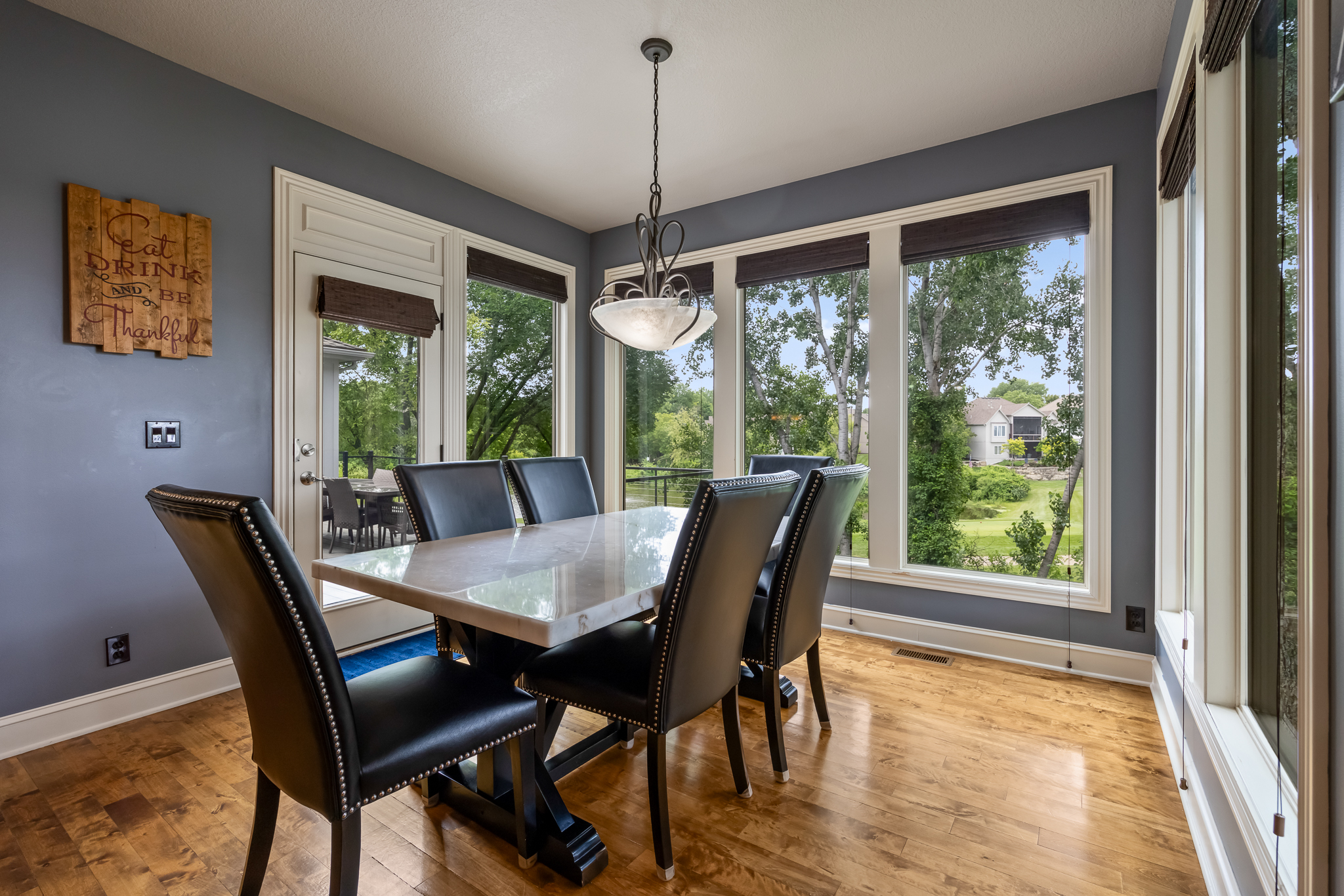  9920 Skyview Lane, Lenexa, KS 66220 - 物件實景