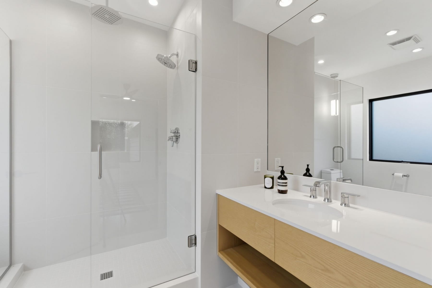  4409 SW CARL PL Portland, OR 97239 - 物件實景