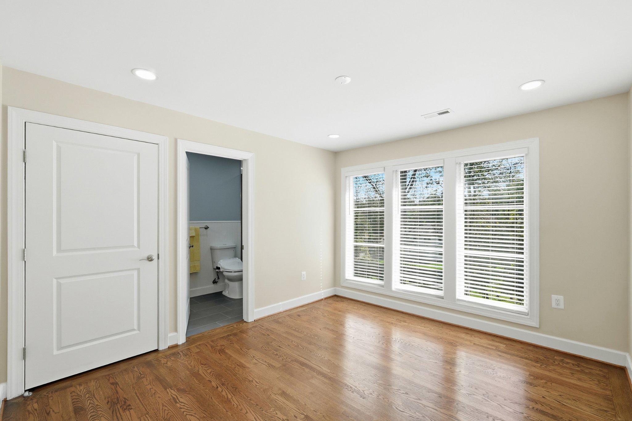  6340 Old Dominion Drive, Mclean, VA, 22101 - 物件實景