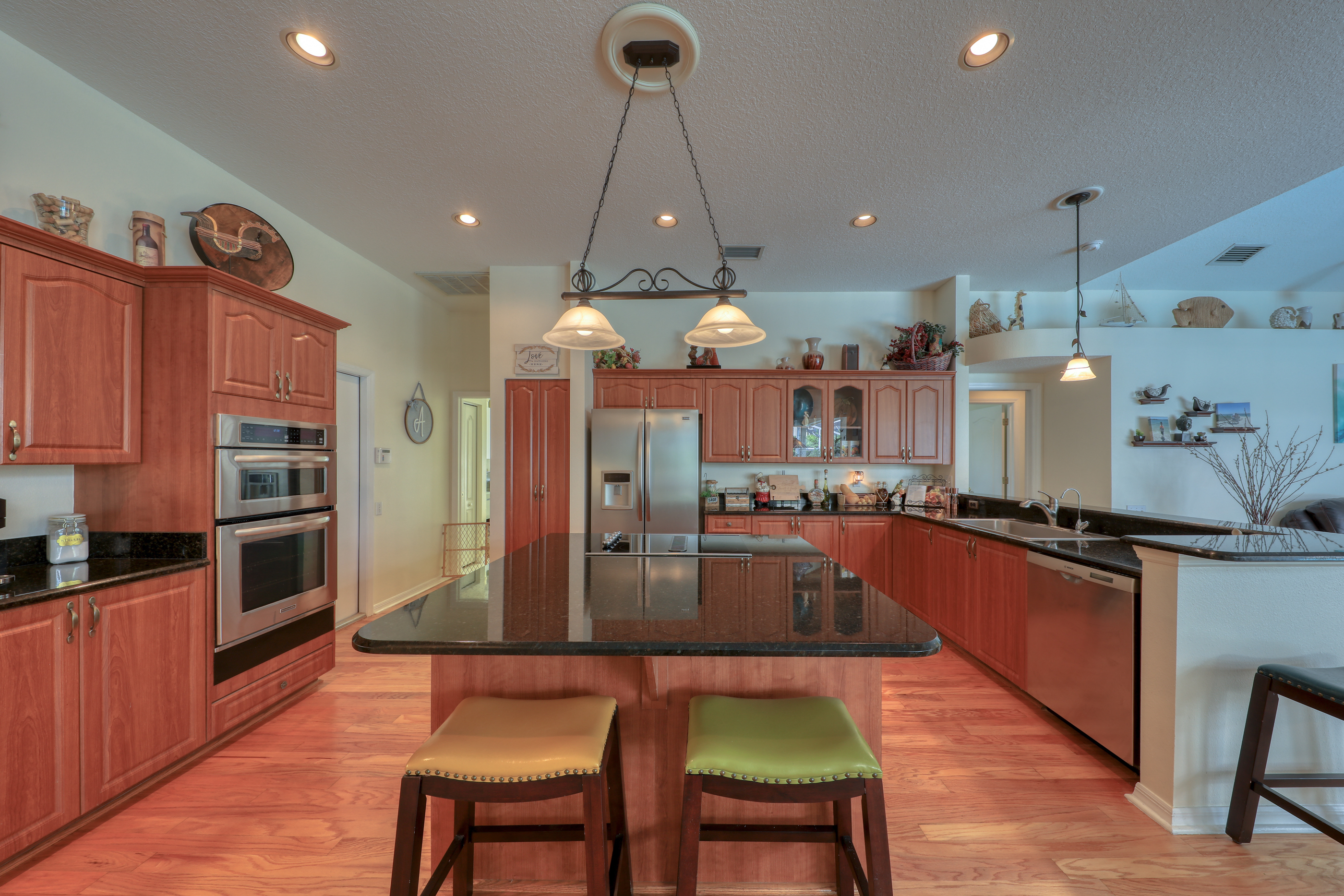 Palm Harbor, Florida, 34685, United States, 4 Bedrooms Bedrooms, ,3 BathroomsBathrooms,Residential,For Sale,1873066