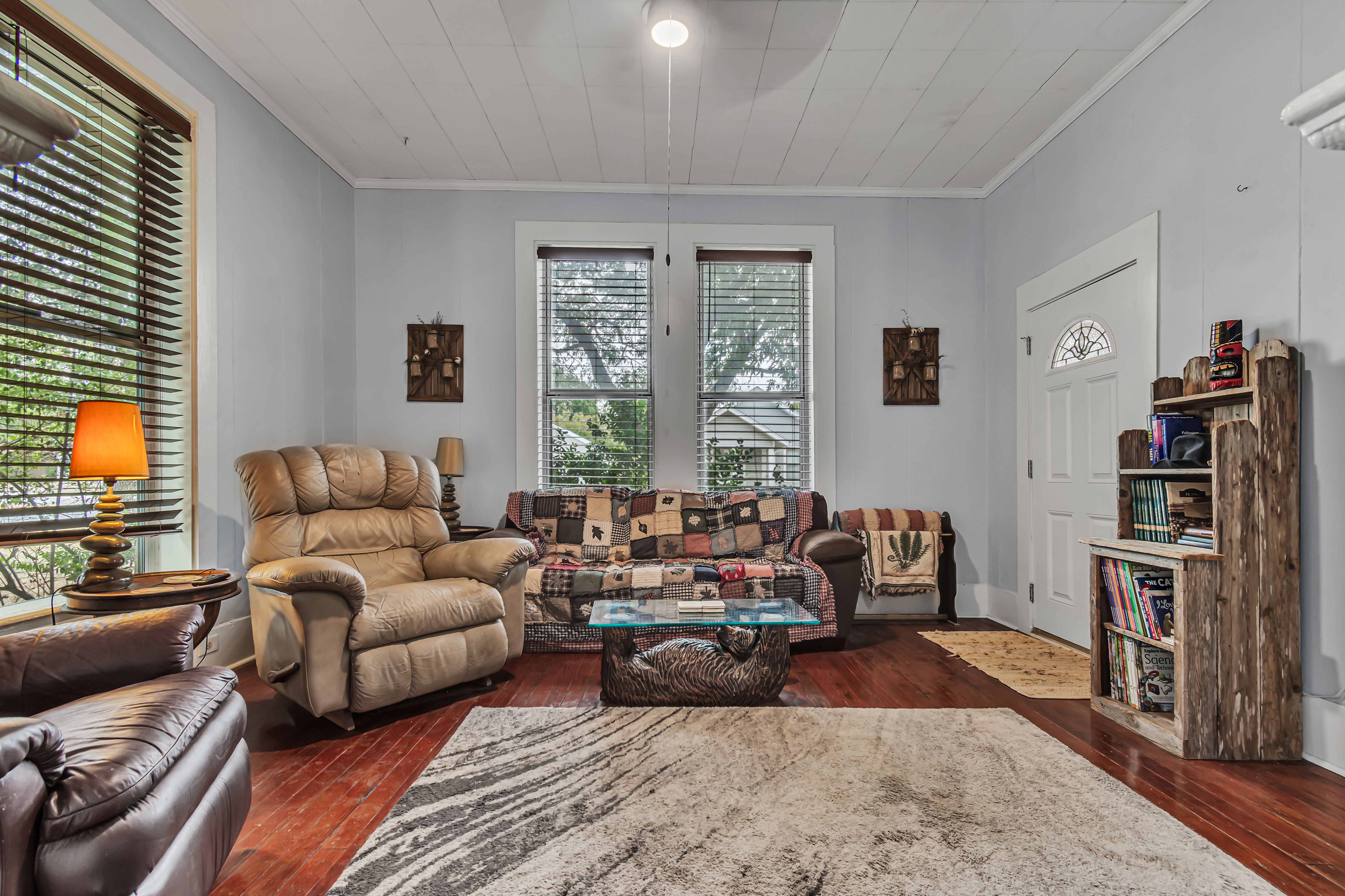  Downtown Hutto Development Opportunity .50 acre 1660, Hutto, TX 78634 - 物件實景