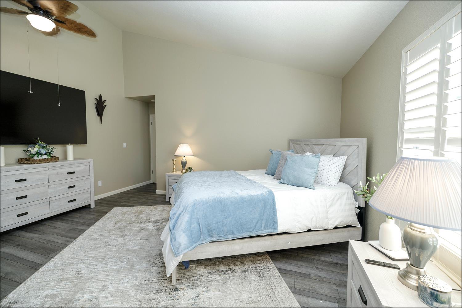 Modesto, California, 95356, United States, 2 Bedrooms Bedrooms, ,2 BathroomsBathrooms,Residential,For Sale,1892896