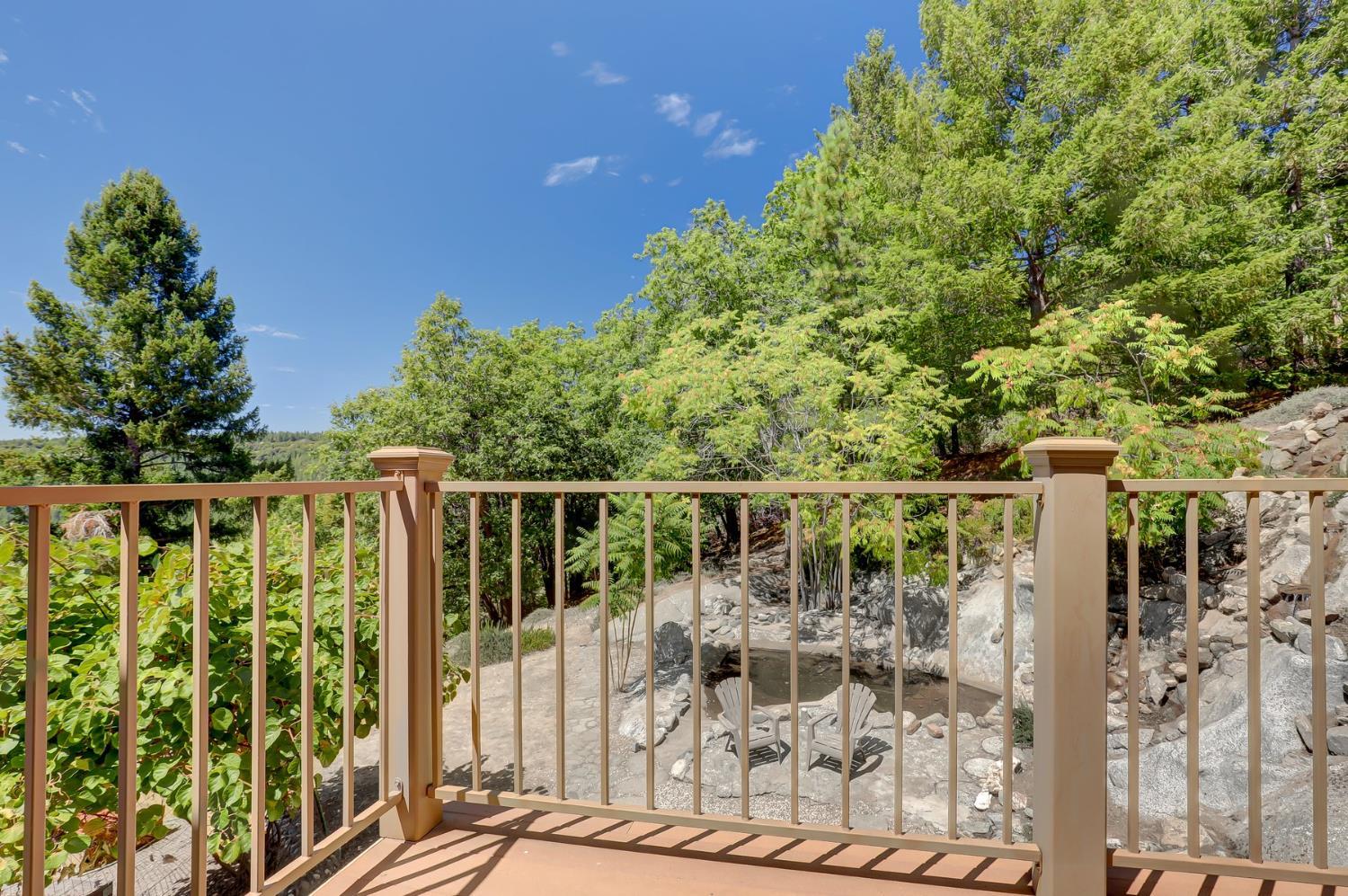 Grass Valley, California, 95945, United States, 3 Bedrooms Bedrooms, ,2 BathroomsBathrooms,Residential,For Sale,1917189