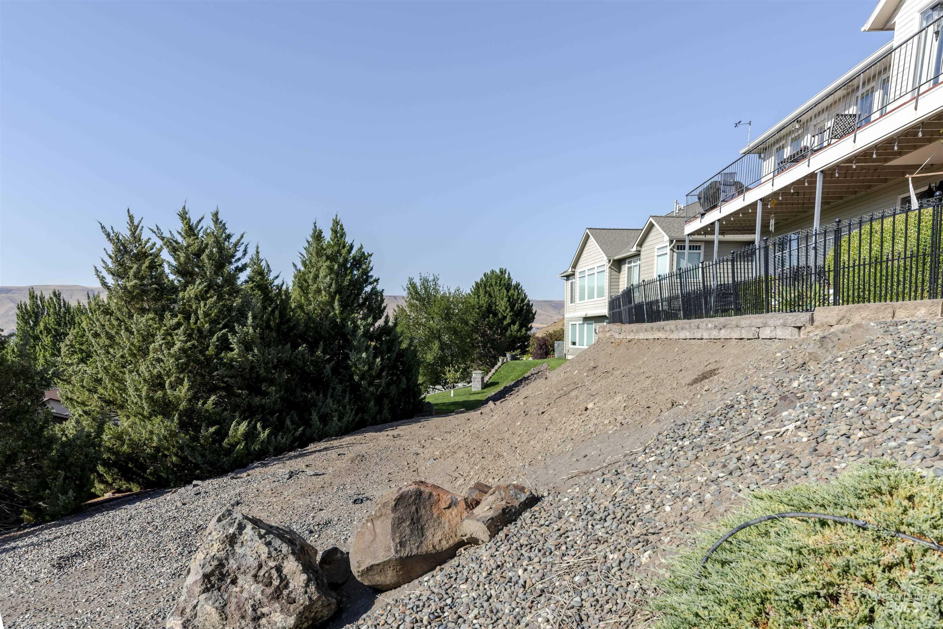 Lewiston, Idaho, 83501, United States, 4 Bedrooms Bedrooms, ,3 BathroomsBathrooms,Residential,For Sale,1936984