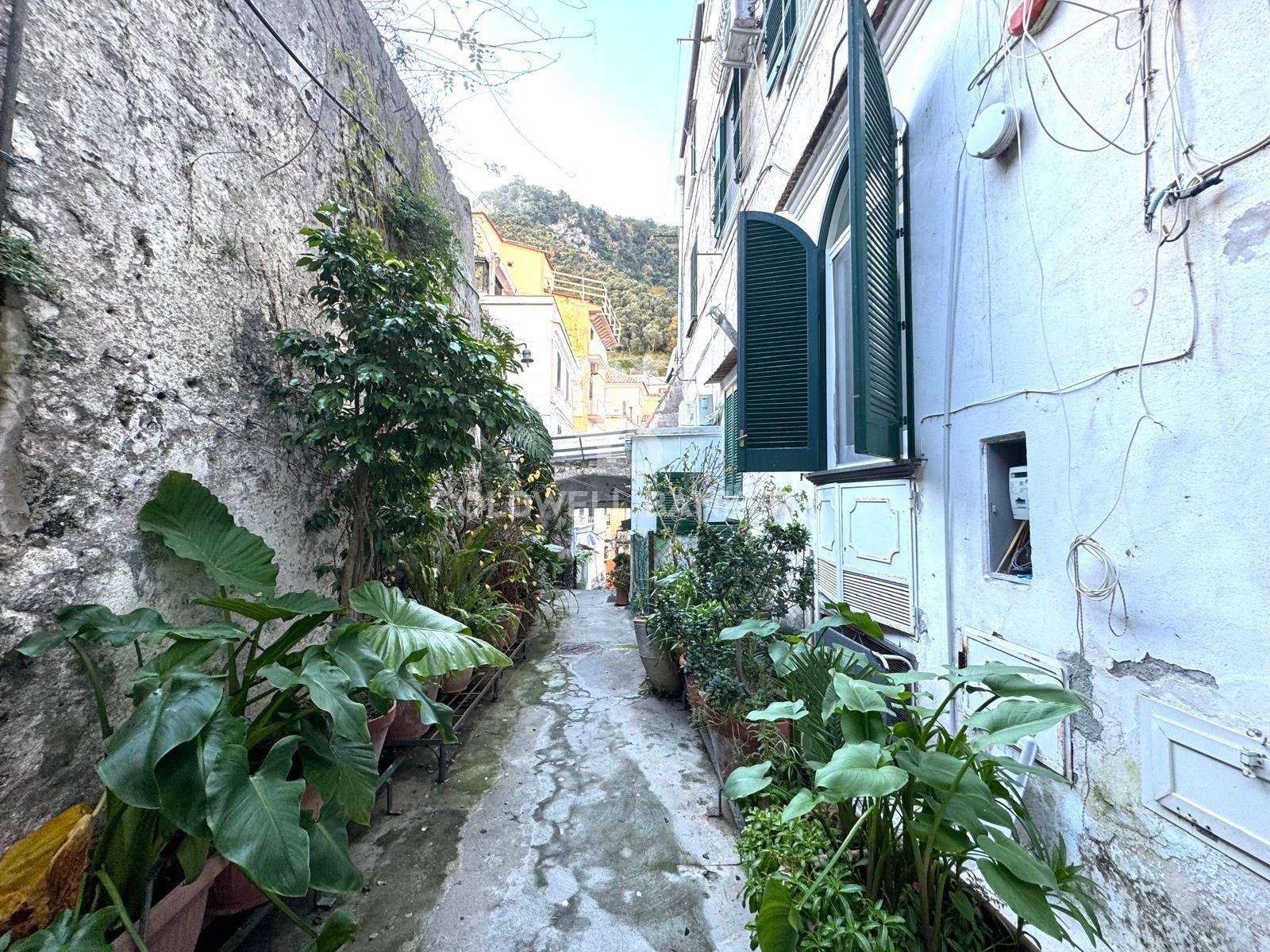 Via Salita d'ancora, Amalfi, Salerno, 84011, IT, 2 Bedrooms Bedrooms, ,1 BathroomBathrooms,Residential,For Sale,Via Salita d'ancora,1673101
