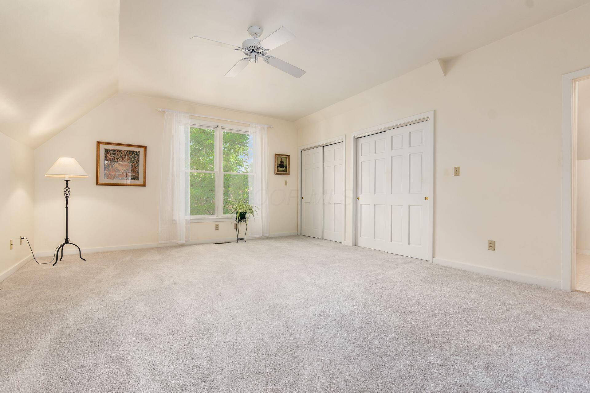 Columbus, Ohio, 43206, United States, 2 Bedrooms Bedrooms, ,3 BathroomsBathrooms,Residential,For Sale,1874605
