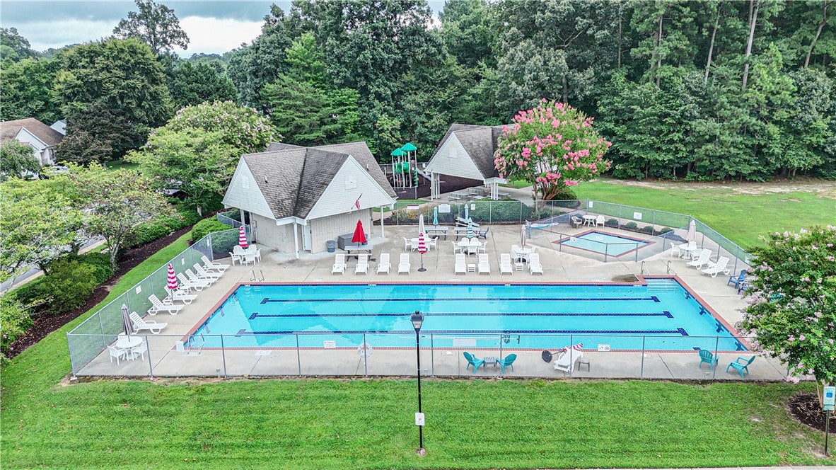 Williamsburg, Virginia, 23185, United States, 4 Bedrooms Bedrooms, ,3 BathroomsBathrooms,Residential,For Sale,1901513
