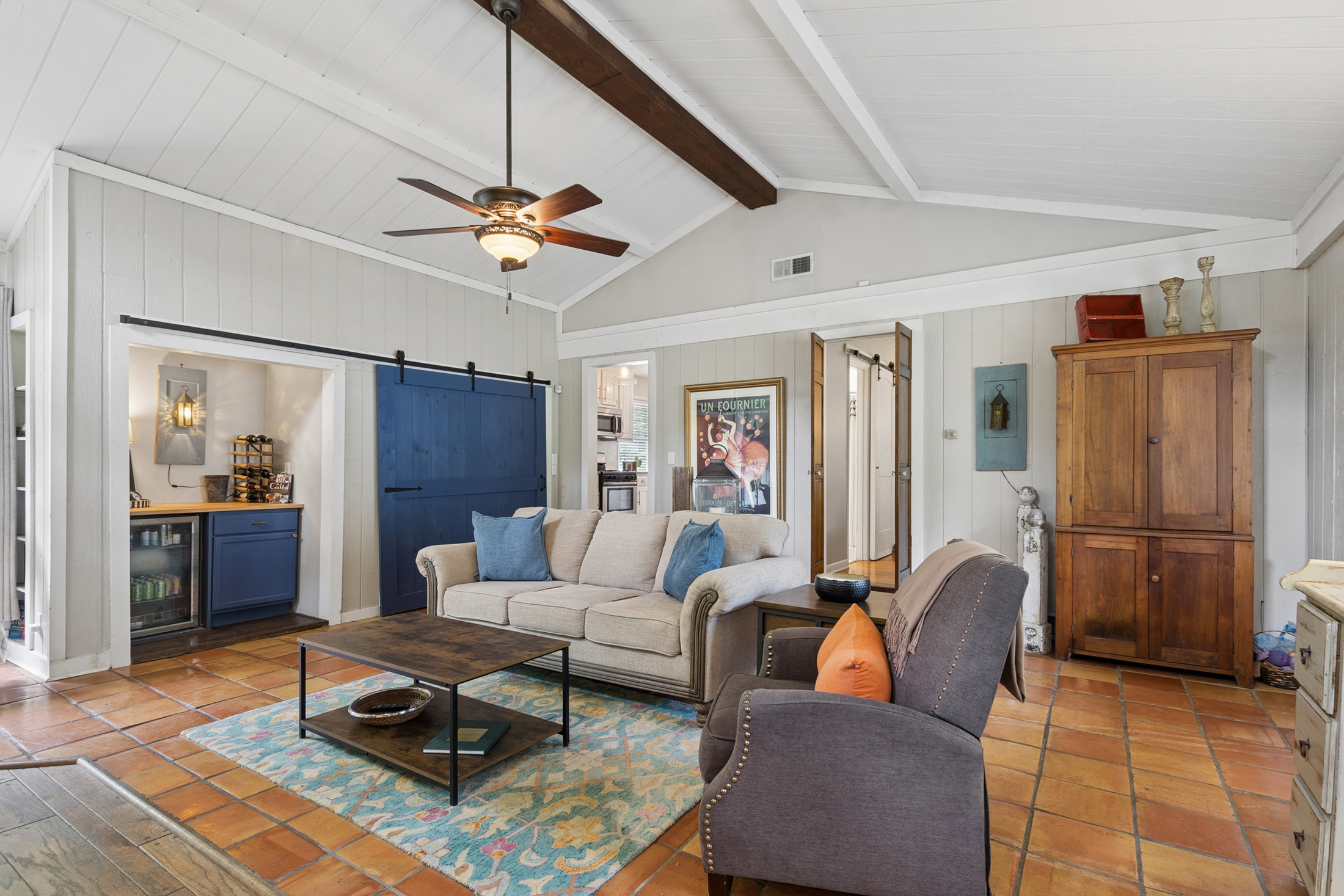  Updated Ranch in Coveted Forest Hills - 物件實景