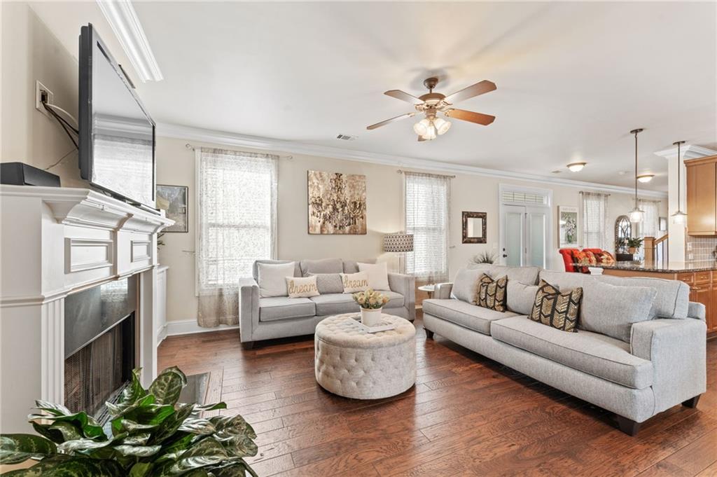 Johns Creek, Georgia, 30022, United States, 3 Bedrooms Bedrooms, ,4 BathroomsBathrooms,Residential,For Sale,2002058