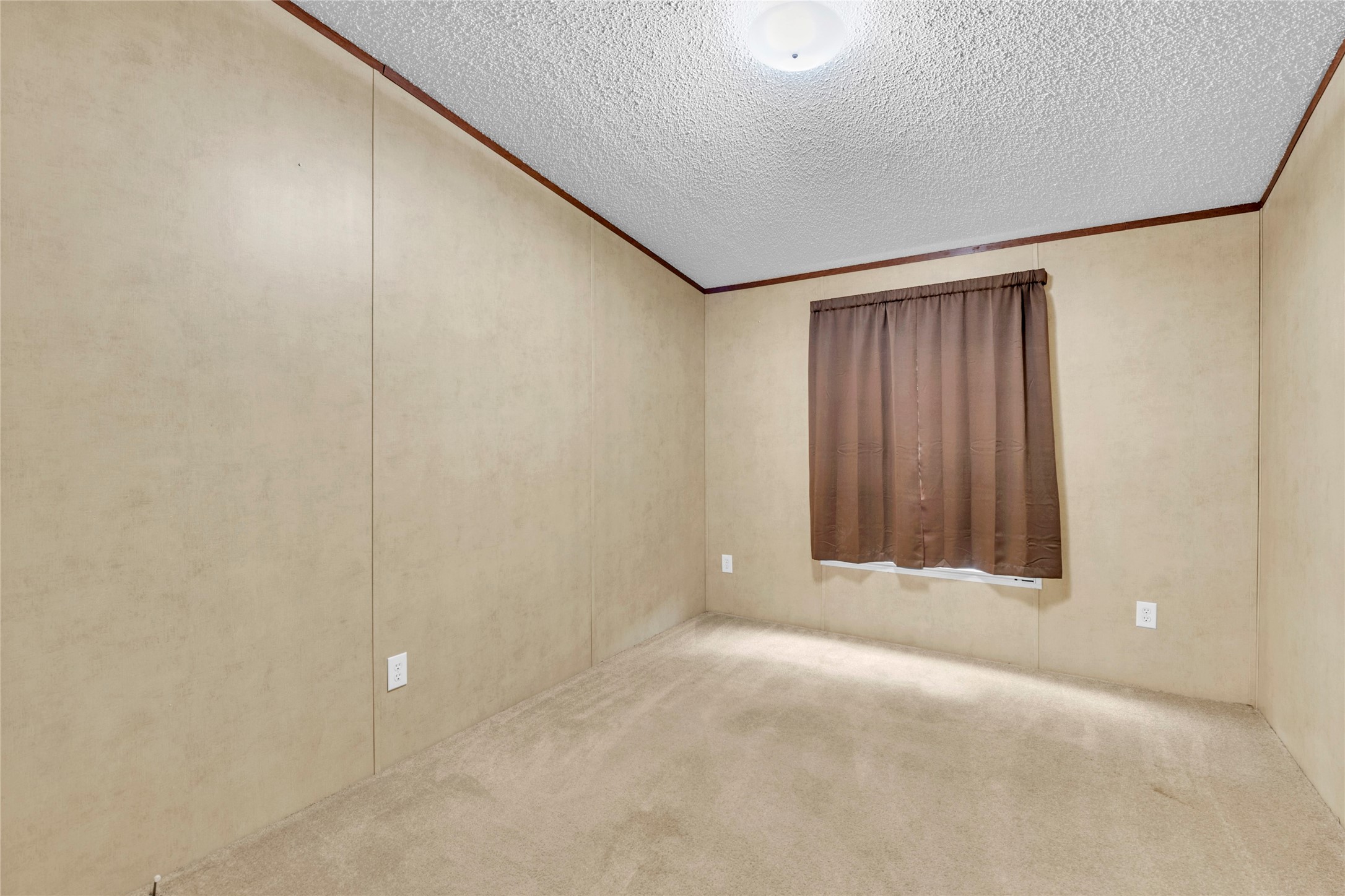 Waco, Texas, 76705, United States, 4 Bedrooms Bedrooms, ,2 BathroomsBathrooms,Residential,For Sale,1960716