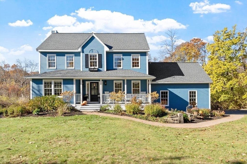 Westford, Massachusetts, 01886, United States, 4 Bedrooms Bedrooms, ,4 BathroomsBathrooms,Residential,For Sale,1987953