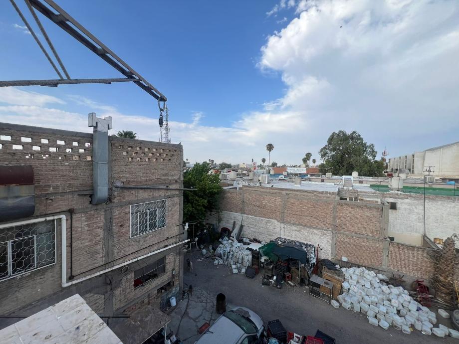 Torreón, Coahuila de Zaragoza, 27000, Mexico, 8 Bedrooms Bedrooms, ,5 BathroomsBathrooms,Residential,For Sale,1859696