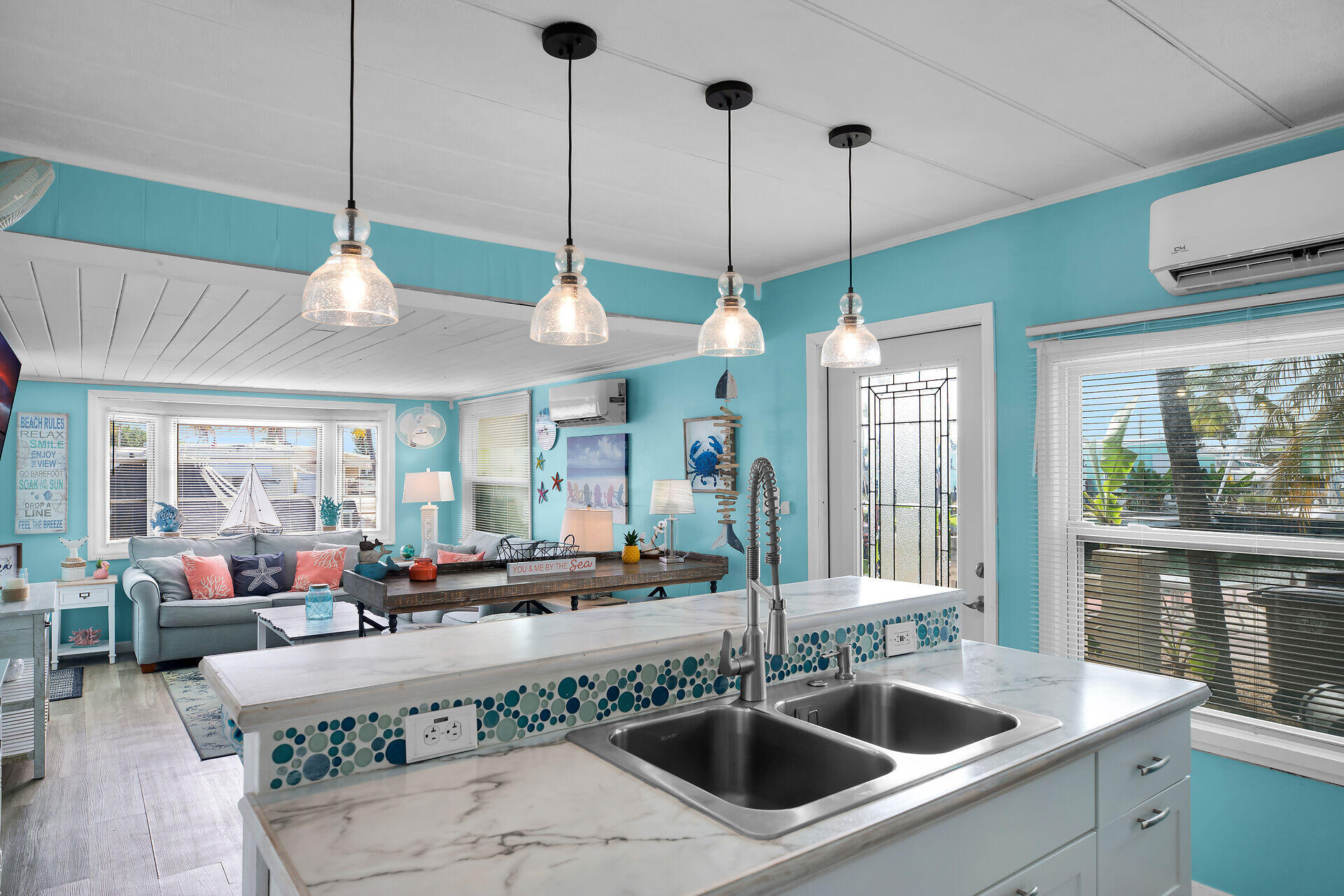 MARATHON, Florida, 33050, United States, 2 Bedrooms Bedrooms, ,2 BathroomsBathrooms,Residential,For Sale,1903685