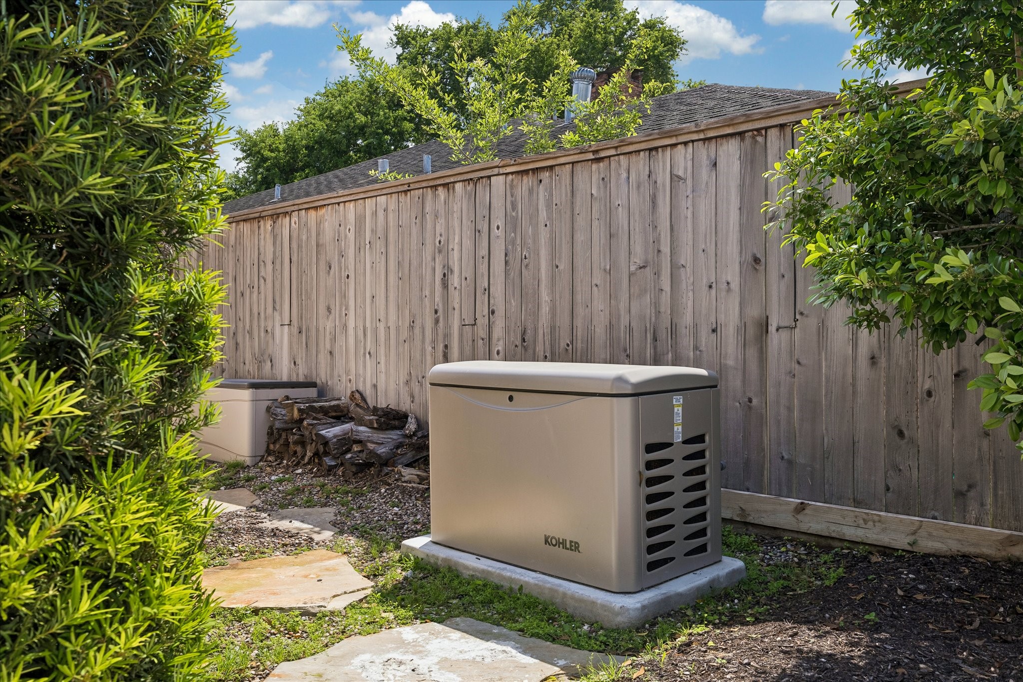  3642 Aberdeen Way - 物件實景