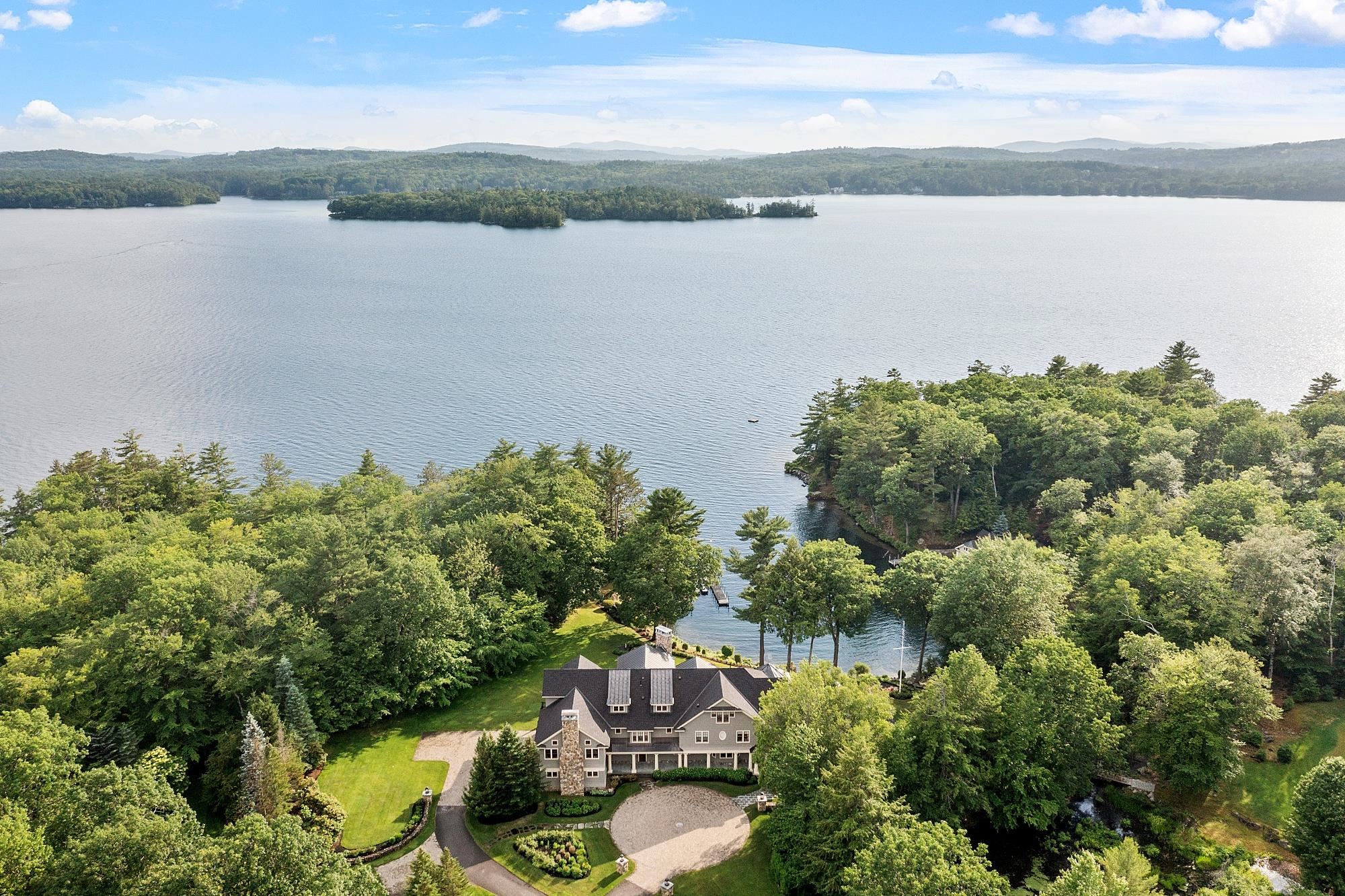 Meredith, New Hampshire, 03253, United States, 7 Bedrooms Bedrooms, ,6 BathroomsBathrooms,Residential,For Sale,1897806