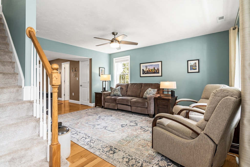 Haverhill, Massachusetts, 01830, United States, 3 Bedrooms Bedrooms, ,3 BathroomsBathrooms,Residential,For Sale,2048419