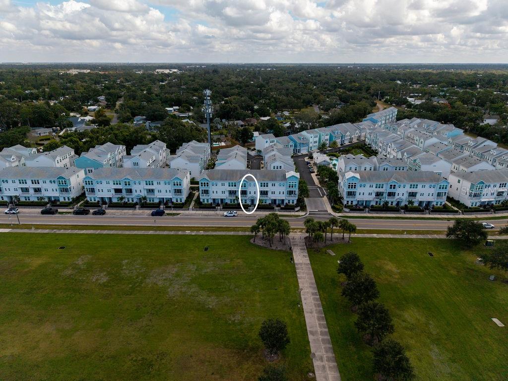 Sarasota, Florida, 34237, United States, 3 Bedrooms Bedrooms, ,4 BathroomsBathrooms,Residential,For Sale,1989213