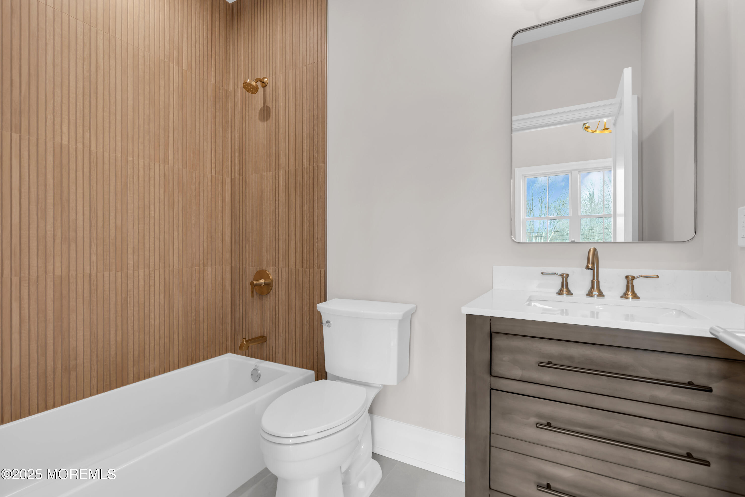 Little Silver, New Jersey, 07739, United States, 5 Bedrooms Bedrooms, ,5 BathroomsBathrooms,Residential,For Sale,2005340