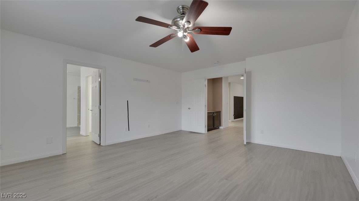 Las Vegas, Nevada, 89139, United States, 5 Bedrooms Bedrooms, ,4 BathroomsBathrooms,Residential,For Sale,1980975