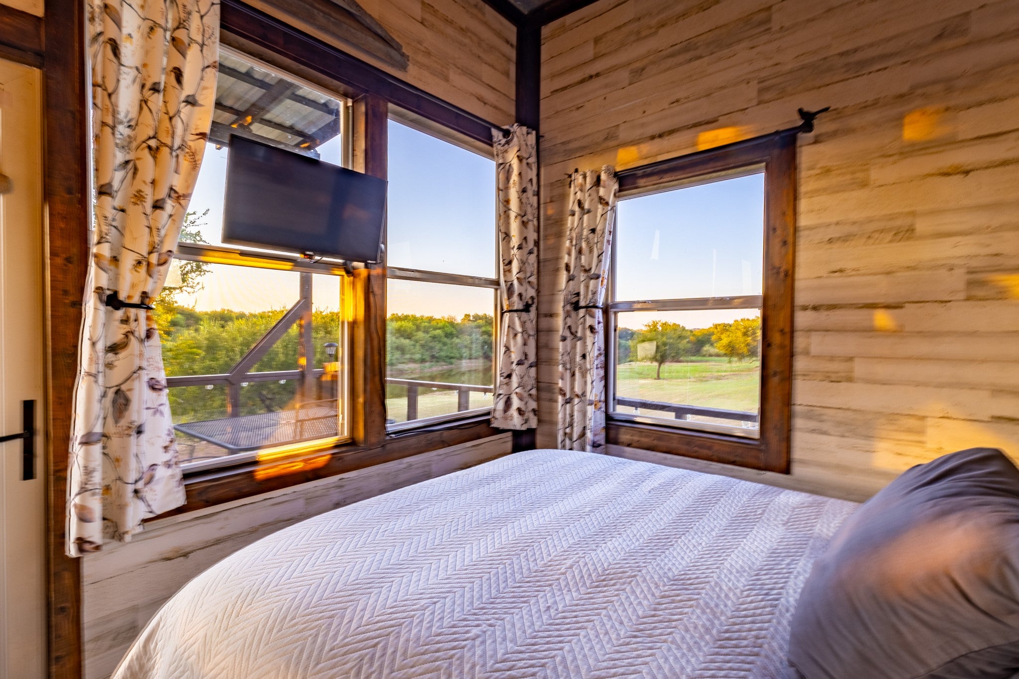 South Bend, Texas, 76481, United States, 2 Bedrooms Bedrooms, ,1 BathroomBathrooms,Residential,For Sale,1980109