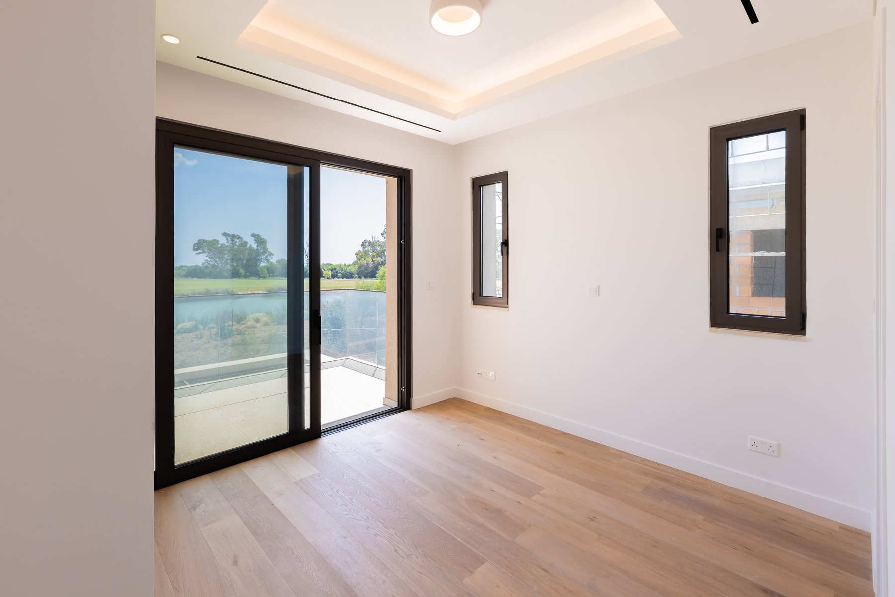  5 Bedroom Villa with Private Pool in a Golf Resort in Limassol - 物件實景
