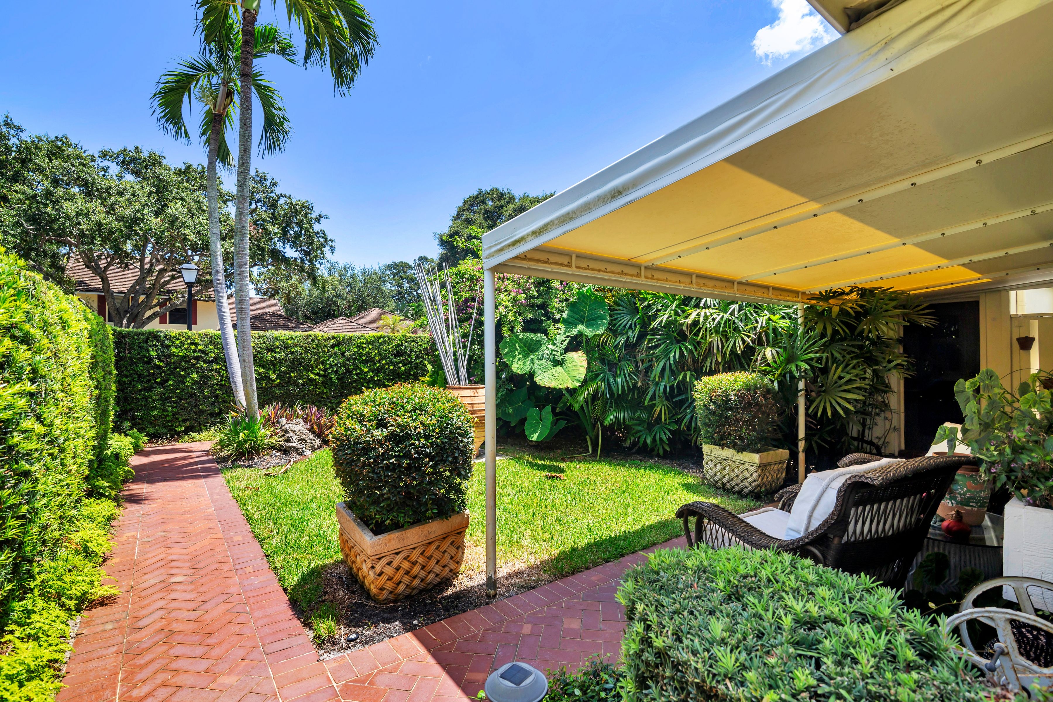  11290 Glen Oaks Court - 物件實景