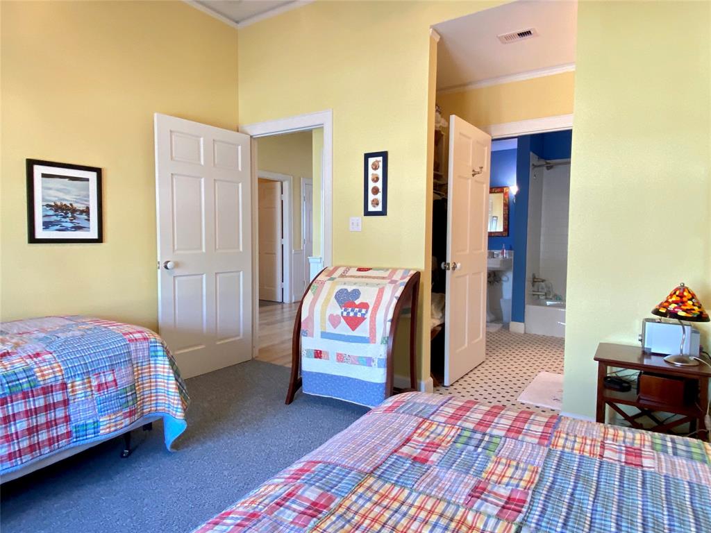 1757 Seaside Drive, Galveston, Texas, 77550, United States, 6 Bedrooms Bedrooms, ,6 BathroomsBathrooms,Residential,For Sale,1757 Seaside Drive,1628468