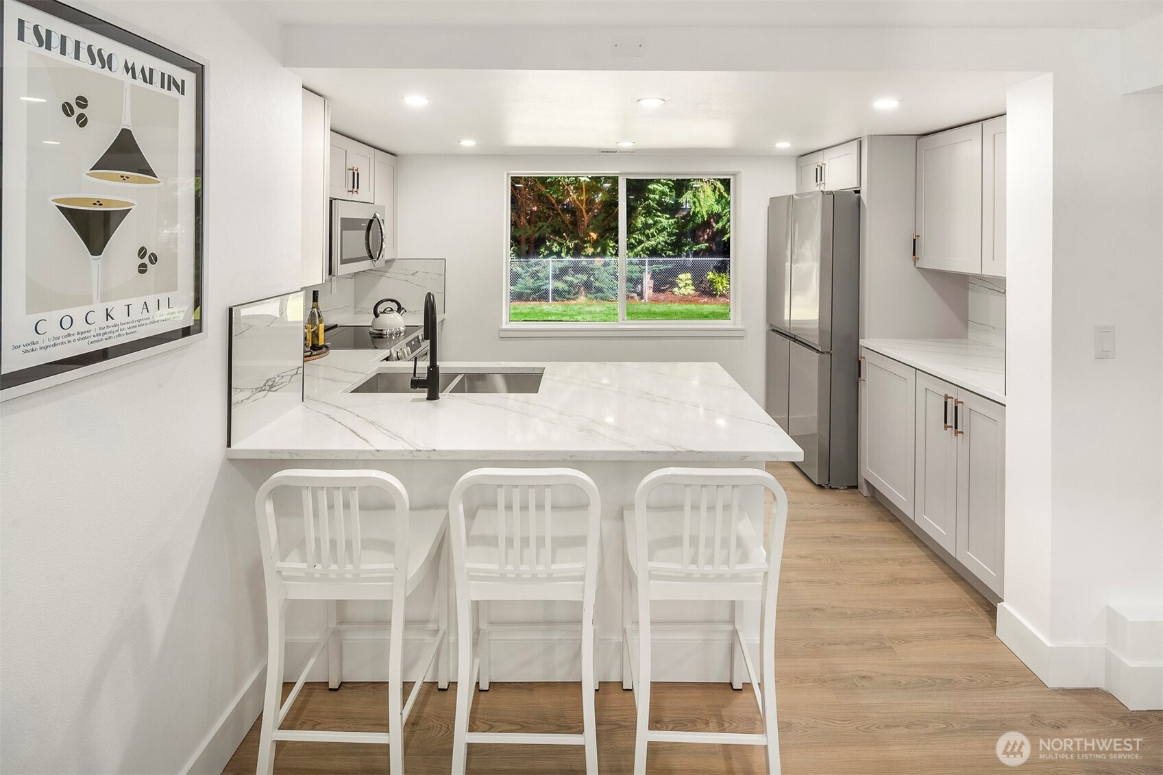 Bellevue, Washington, 98006, United States, 5 Bedrooms Bedrooms, ,3 BathroomsBathrooms,Residential,For Sale,1838614