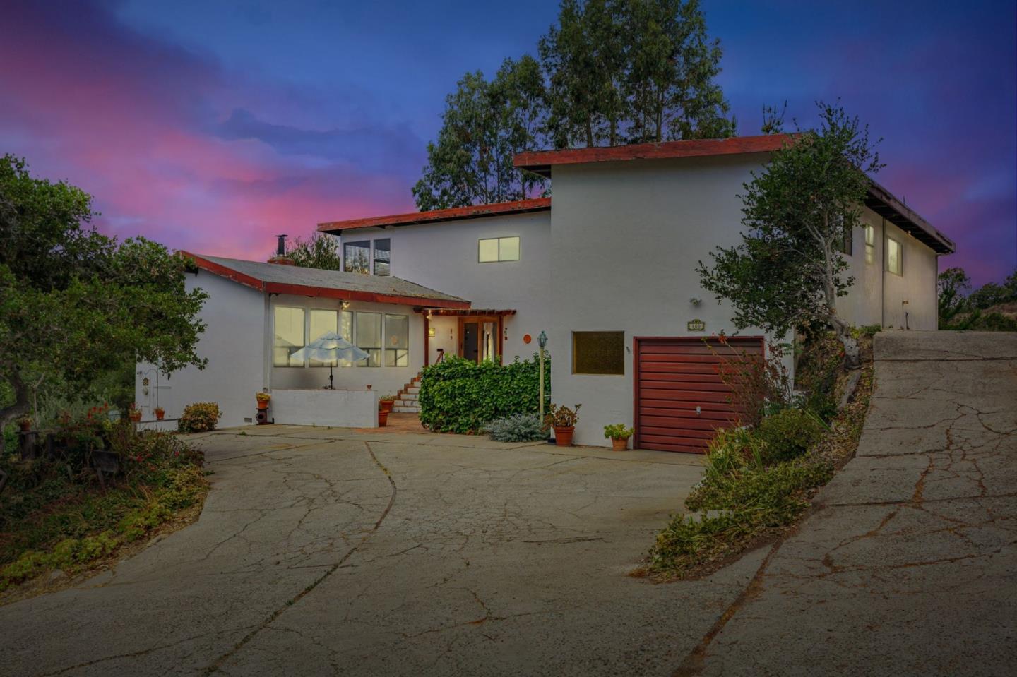 Salinas, California, 93908, United States, 5 Bedrooms Bedrooms, ,4 BathroomsBathrooms,Residential,For Sale,1901072