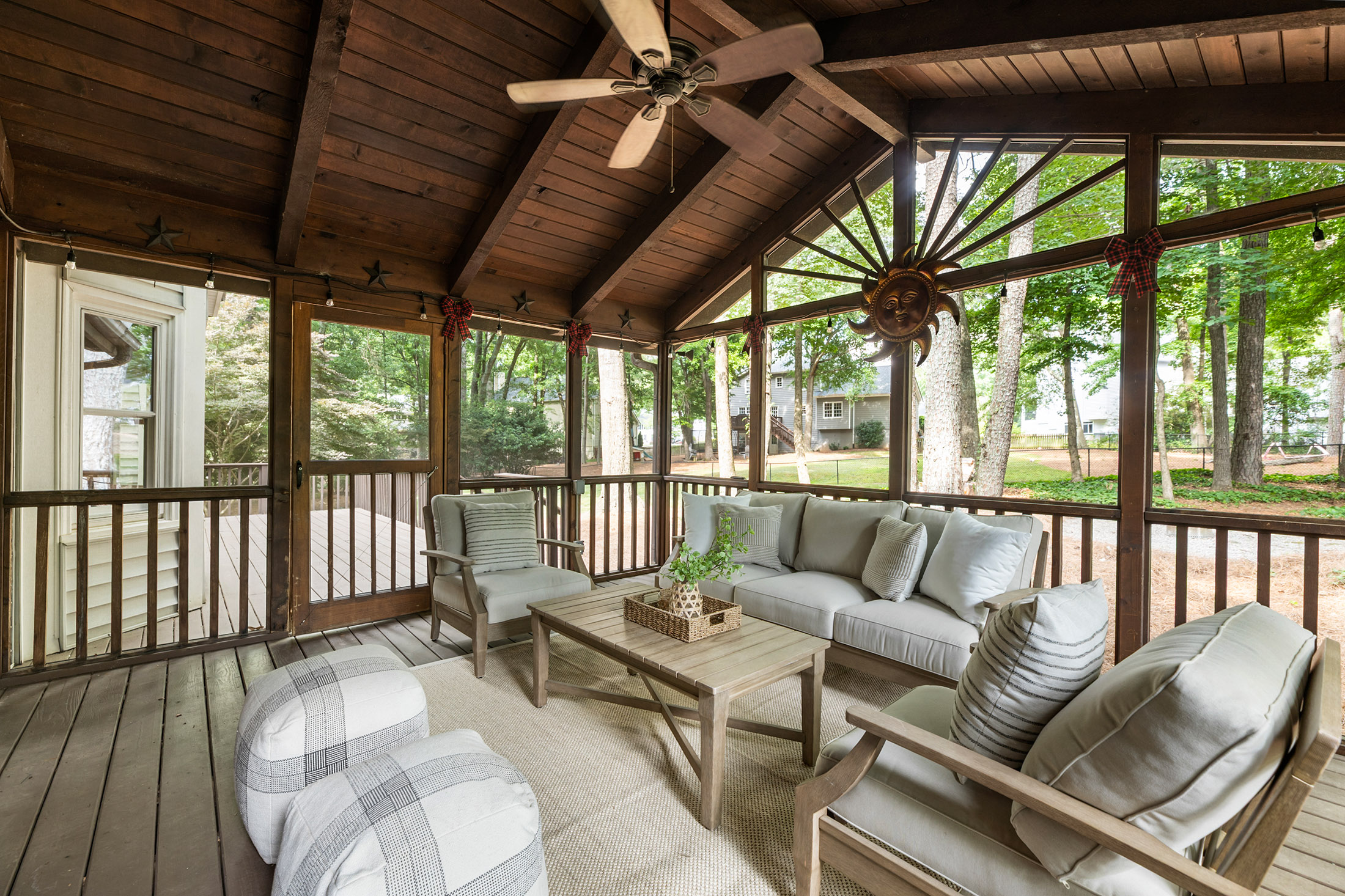  Andover North Home Blends Privacy and Convenience - 物件實景