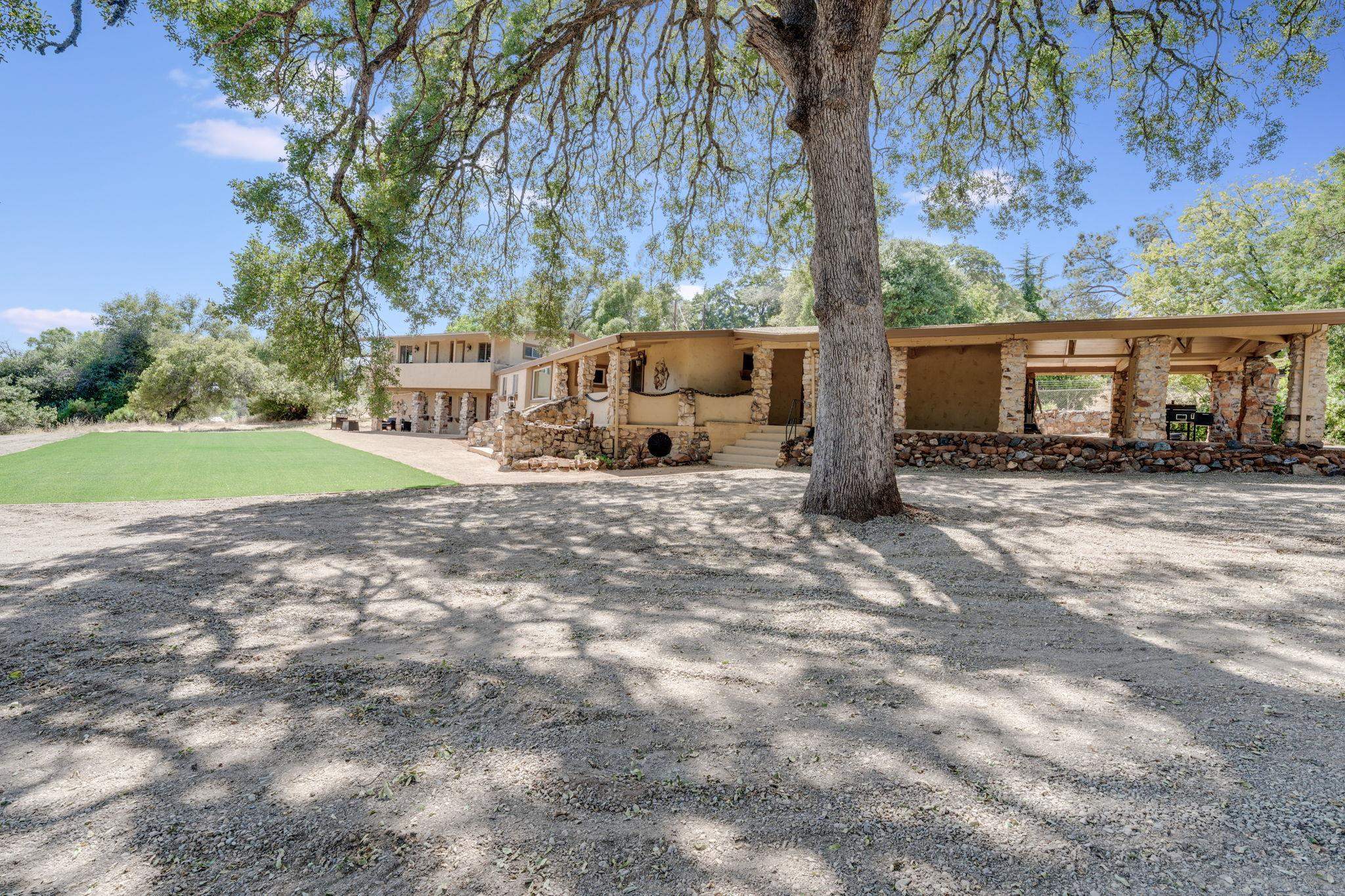 Shingle Springs, California, 95682, United States, 6 Bedrooms Bedrooms, ,2 BathroomsBathrooms,Residential,For Sale,2009241
