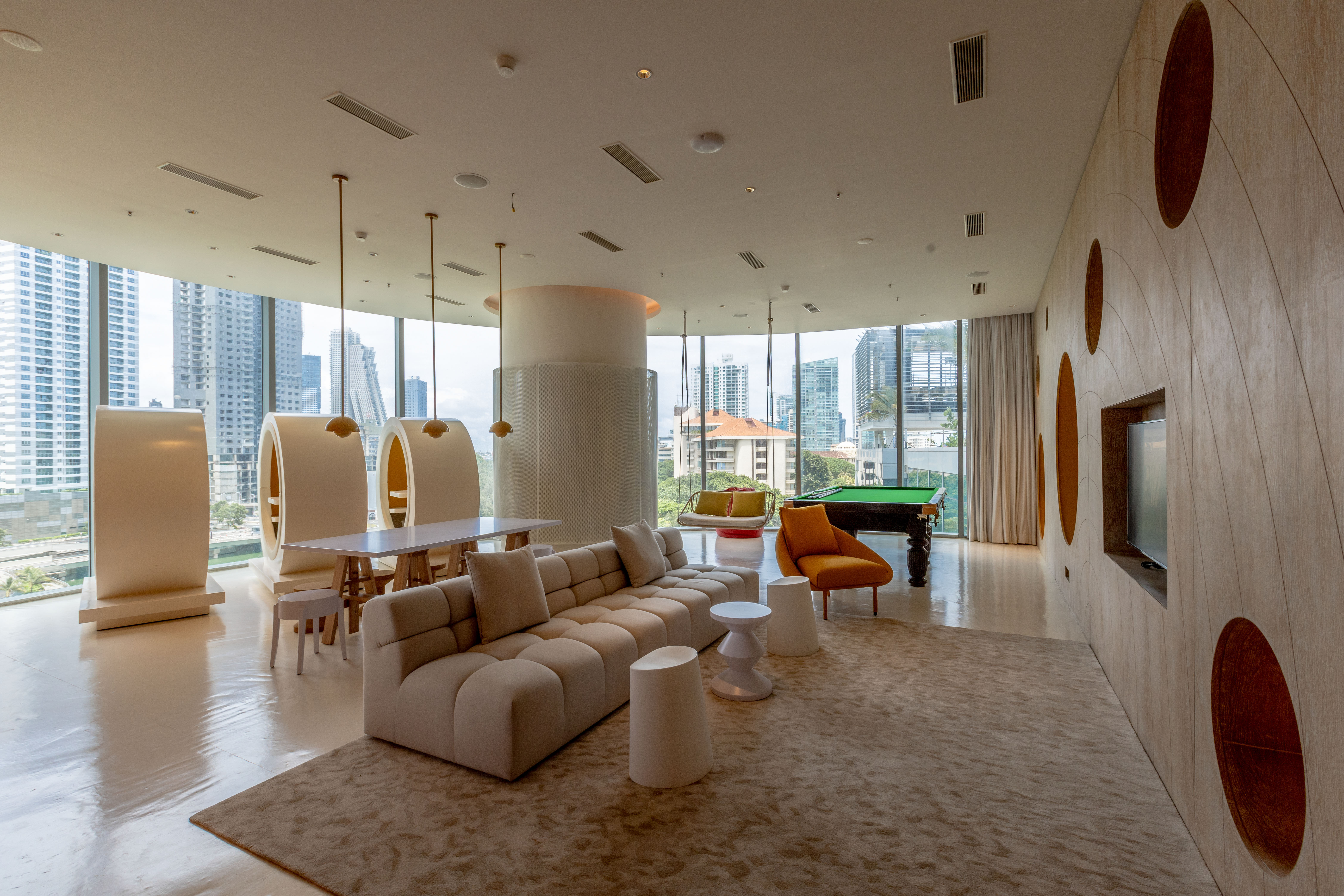  Sky Mansion on 17th floor with ocean view at Sapphire Residences - 物件實景