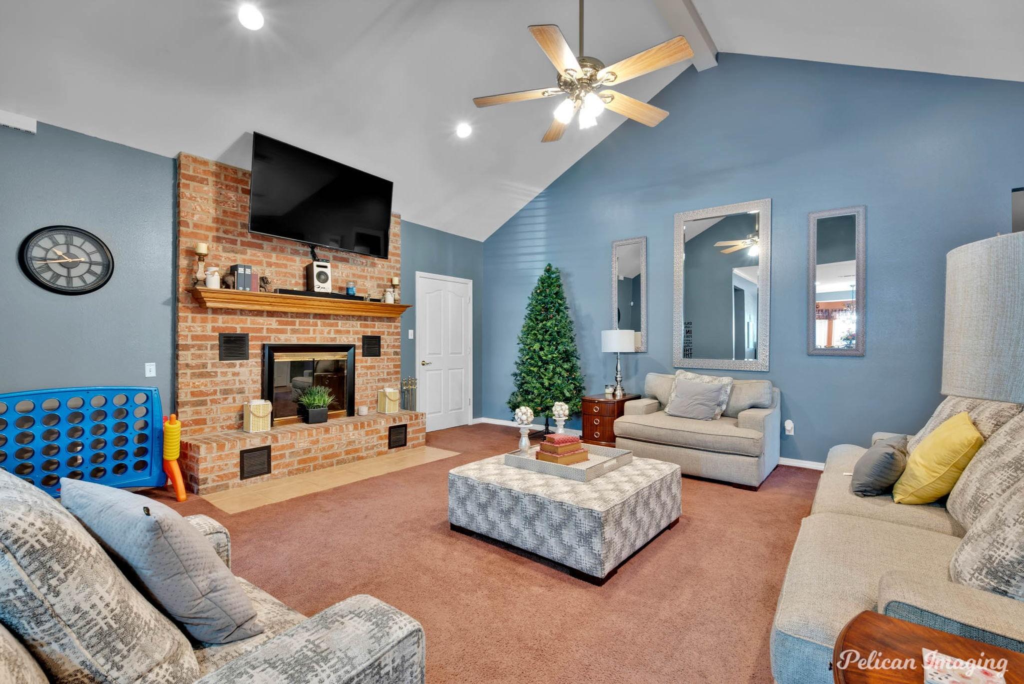 Natchitoches, Louisiana, 71457, United States, 5 Bedrooms Bedrooms, ,3 BathroomsBathrooms,Residential,For Sale,1993825