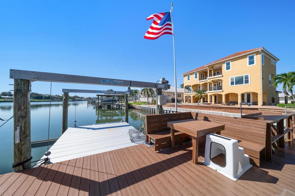 Largo, Florida, 33770, United States, 5 Bedrooms Bedrooms, ,4 BathroomsBathrooms,Residential,For Sale,2002964