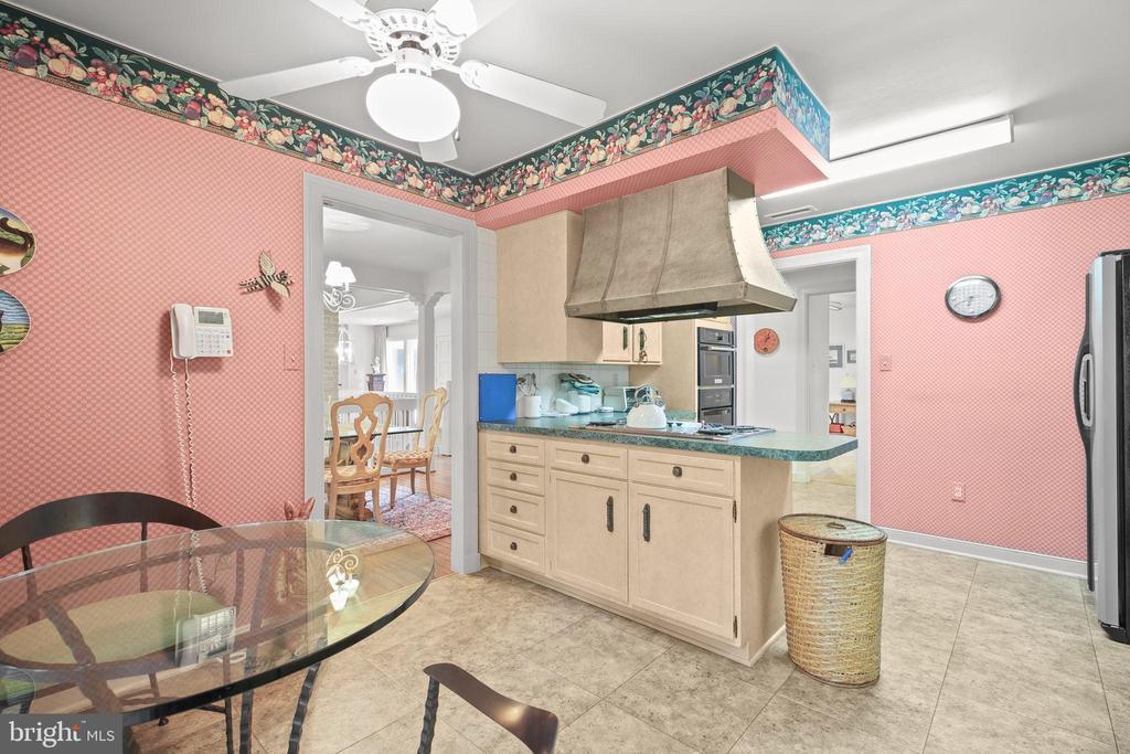 Fredericksburg, Virginia, 22401, United States, 4 Bedrooms Bedrooms, ,4 BathroomsBathrooms,Residential,For Sale,1917232