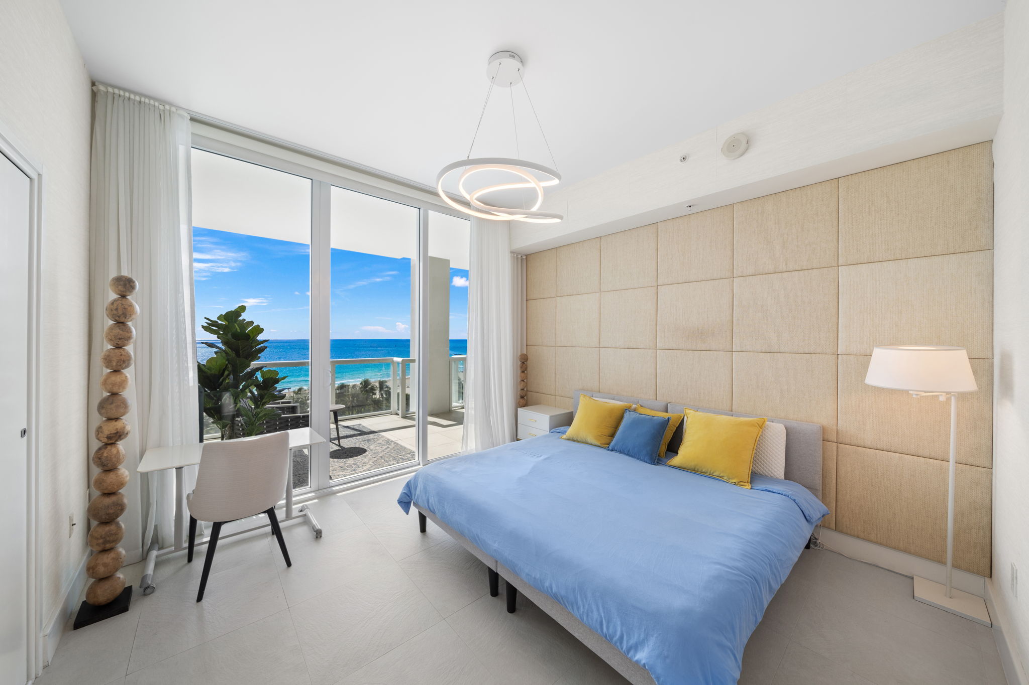  50 S Pointe Dr, Miami Beach, FL, 33139 - 物件實景