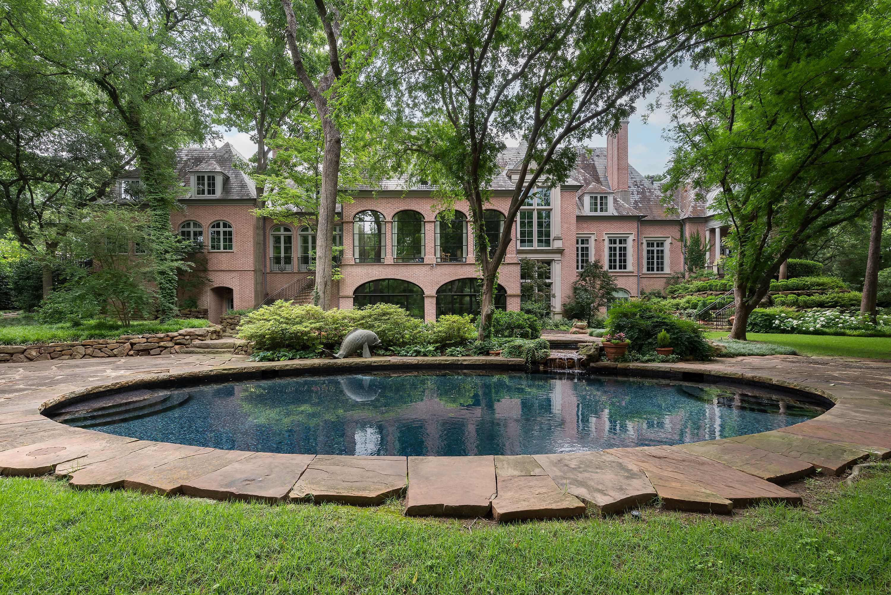  Comfortable, Classic Country French Living in the Heart of Dallas - 物件實景
