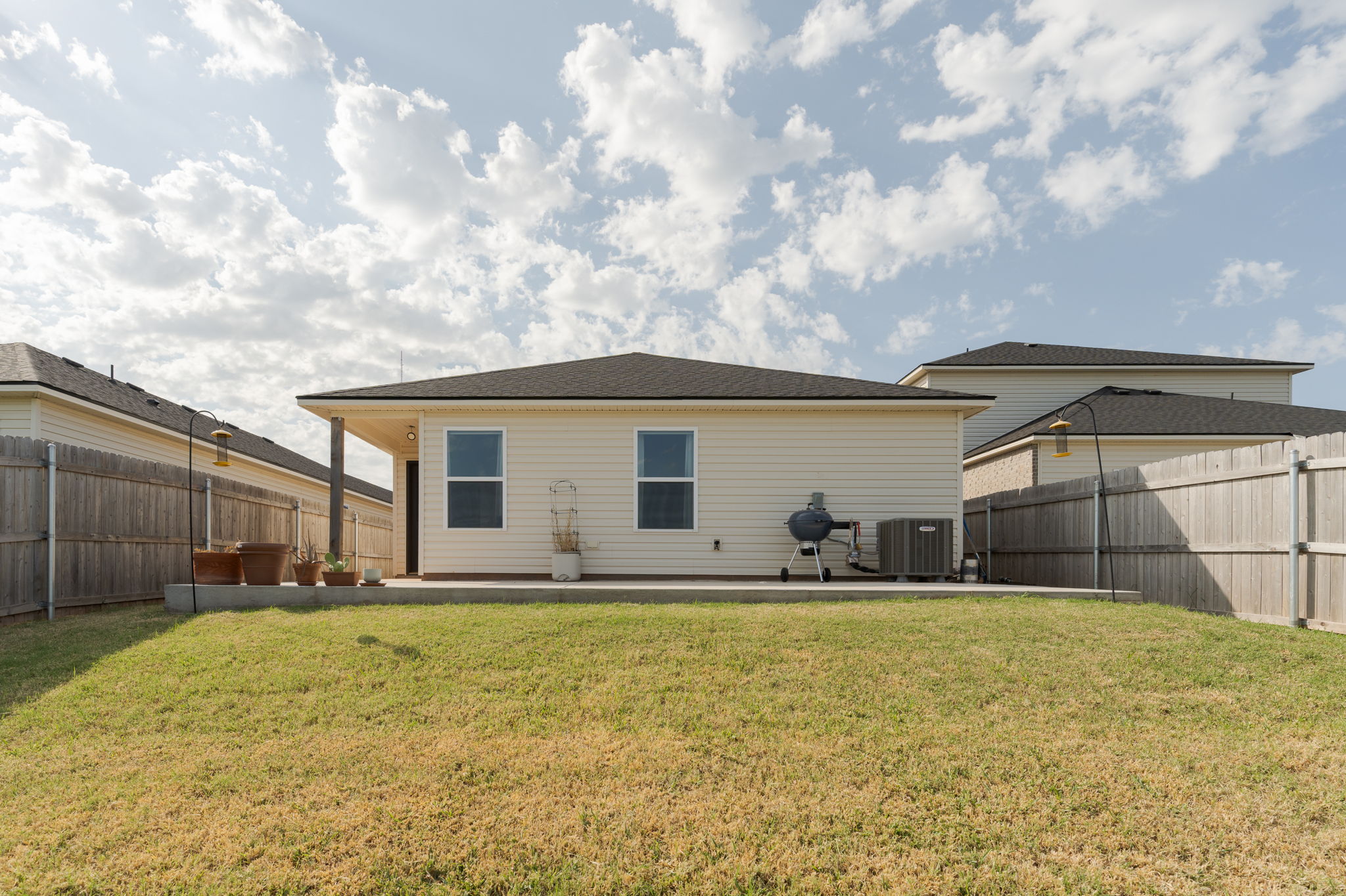  837 Northeast 105th Street, Oklahoma City, OK 73131 - 物件實景