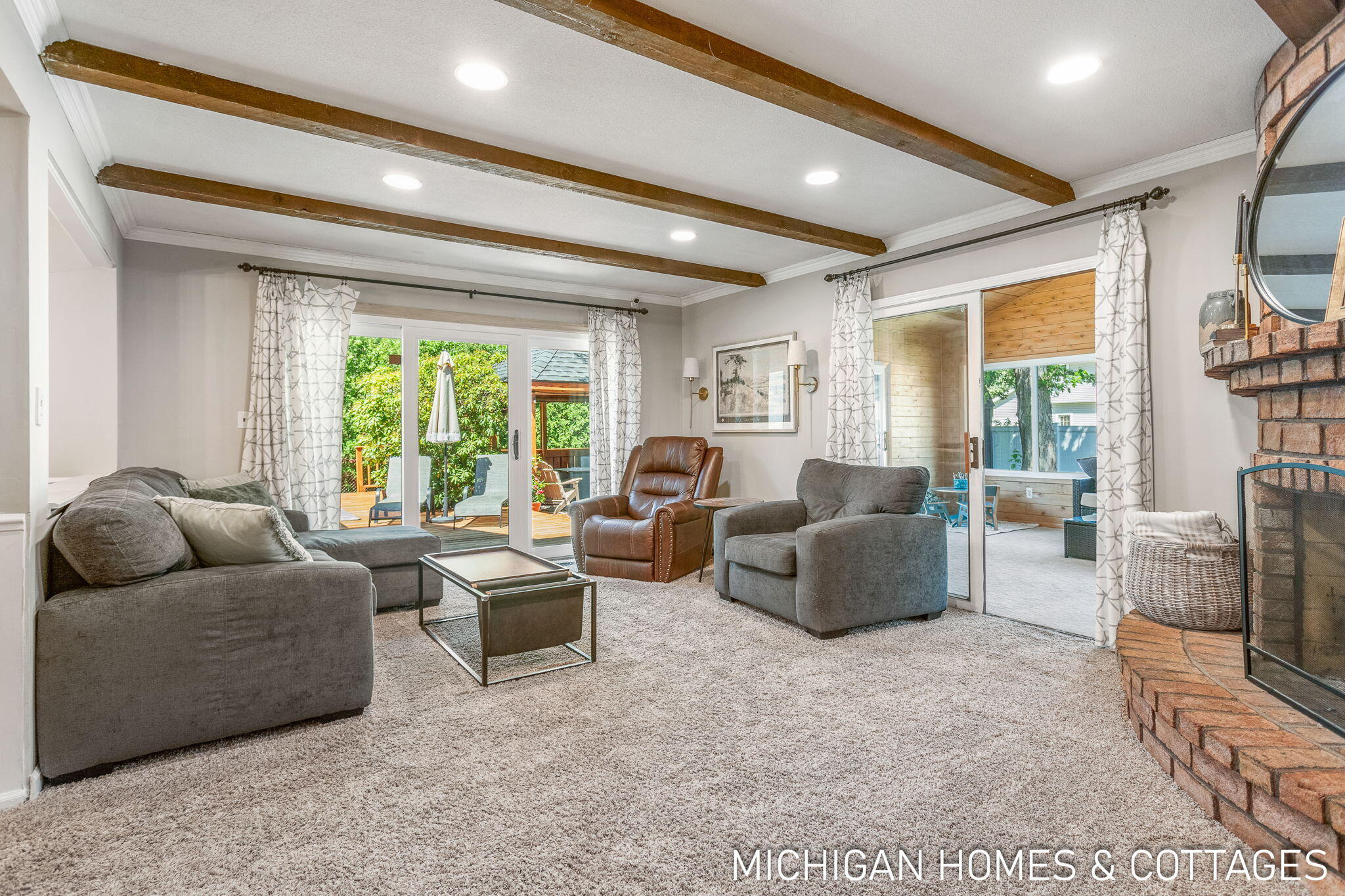 Jenison, Michigan, 49428, United States, 4 Bedrooms Bedrooms, ,3 BathroomsBathrooms,Residential,For Sale,1932274