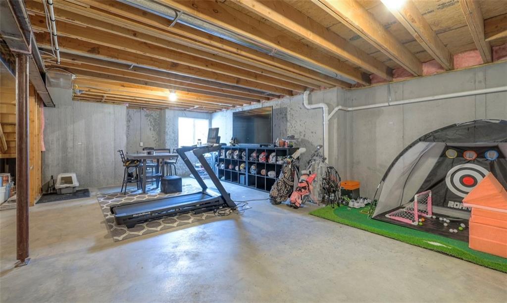 Olathe, Kansas, 66062, United States, 4 Bedrooms Bedrooms, ,4 BathroomsBathrooms,Residential,For Sale,1992047