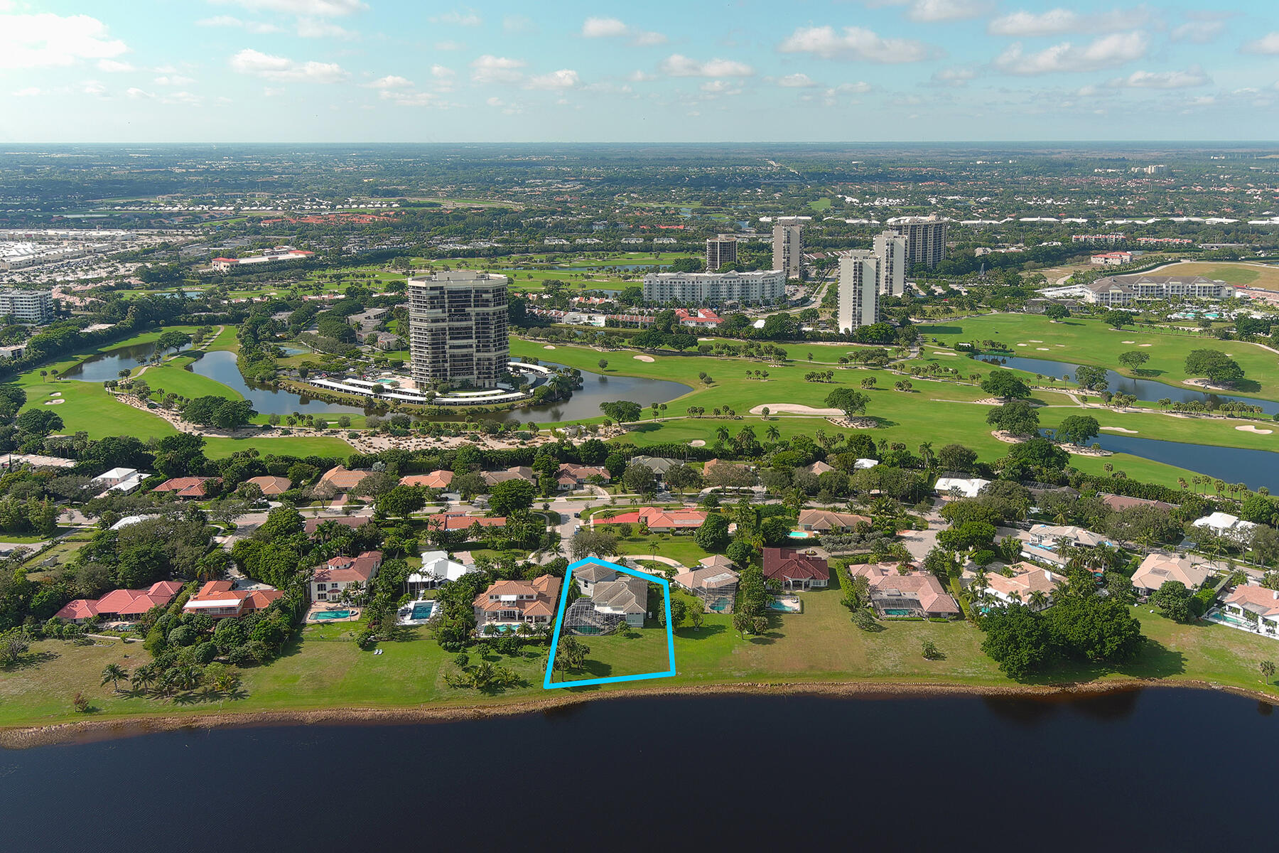 West Palm Beach, Florida, 33401, United States, 4 Bedrooms Bedrooms, ,5 BathroomsBathrooms,Residential,For Sale,2002916