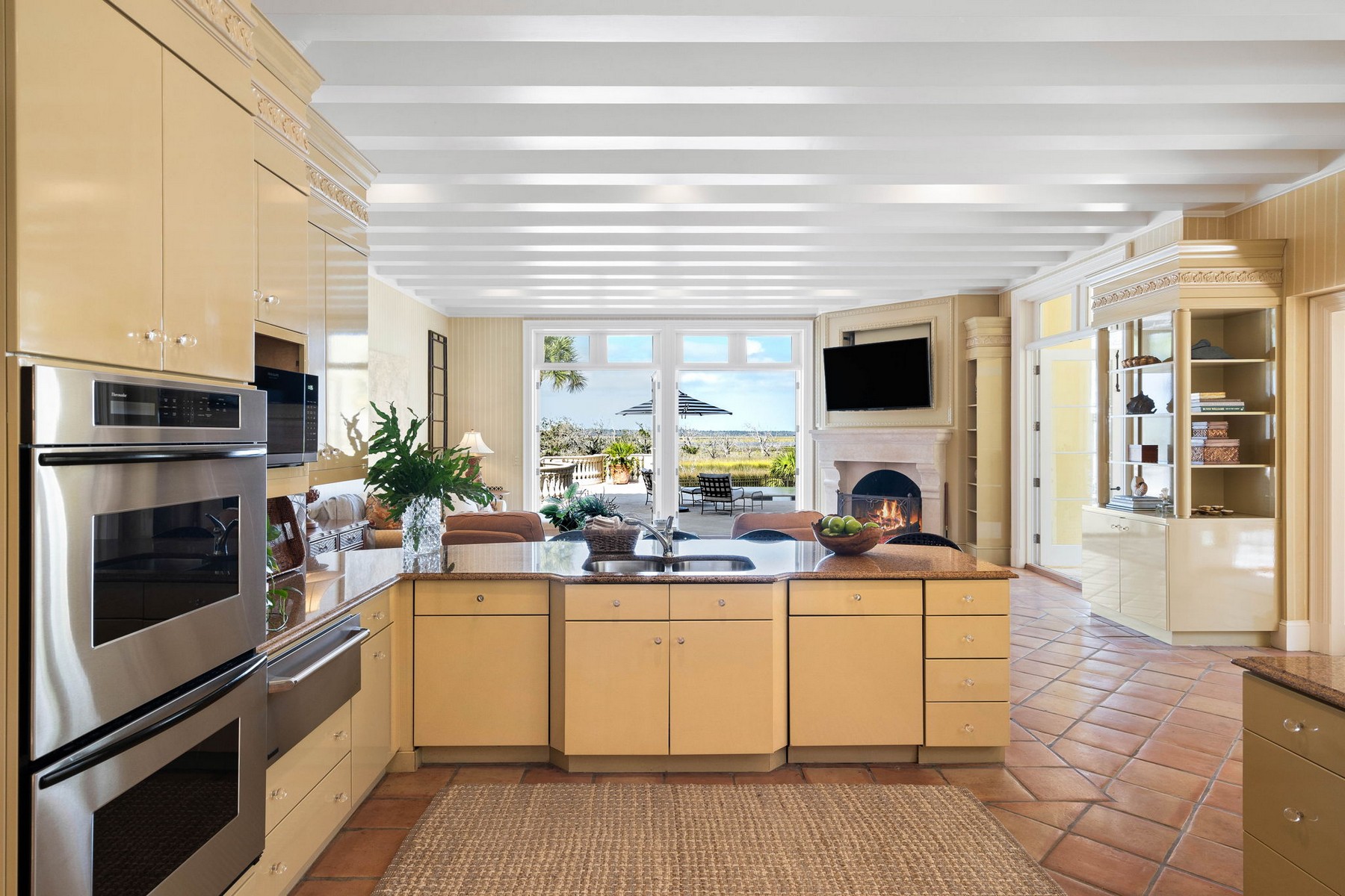  318 West 46th Street - 物件實景