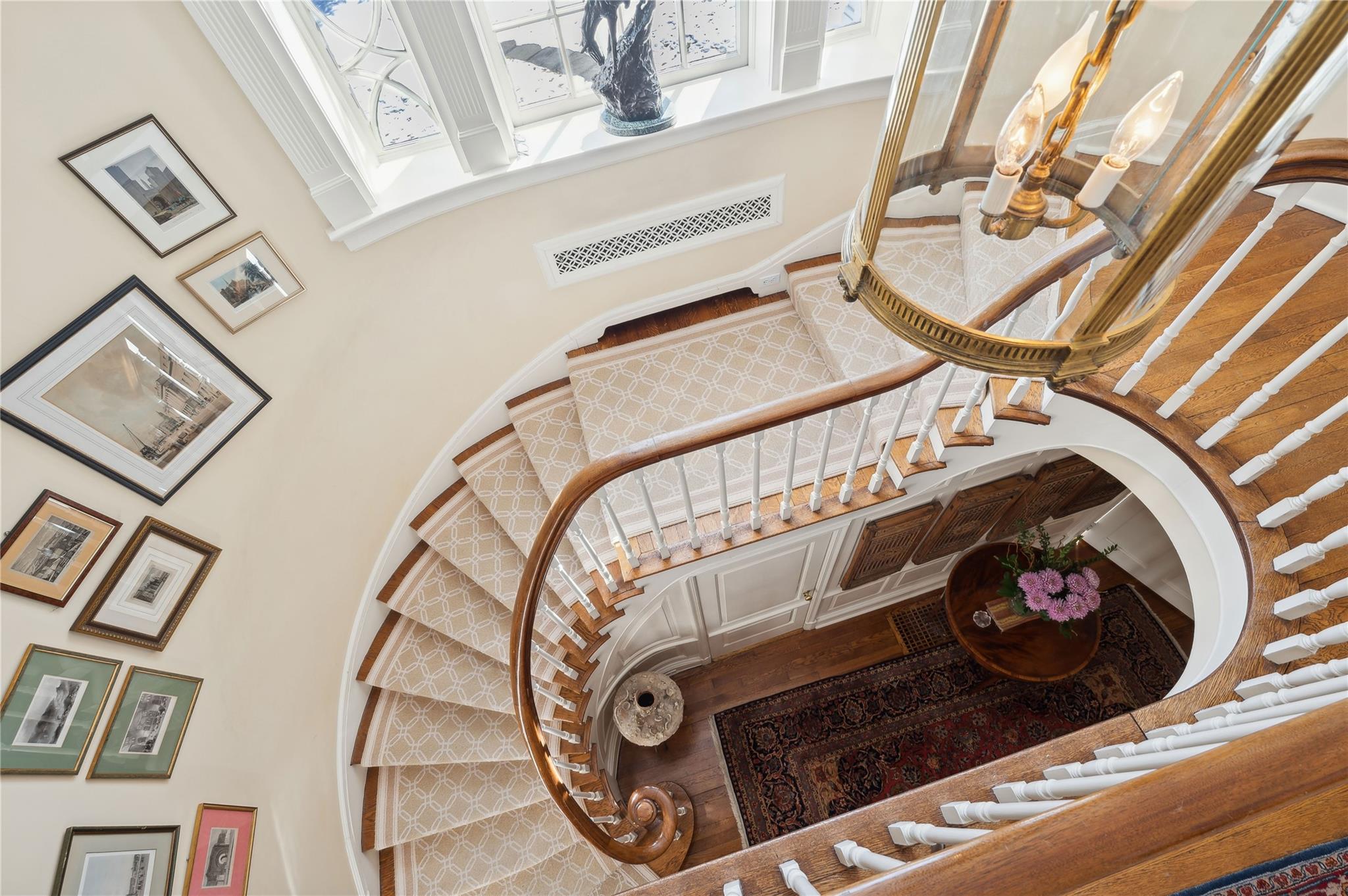 Bronxville, New York, 10708, United States, 5 Bedrooms Bedrooms, ,6 BathroomsBathrooms,Residential,For Sale,1732022