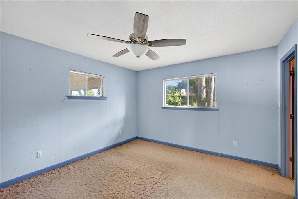 Eustace, Texas, 75124, United States, 3 Bedrooms Bedrooms, ,2 BathroomsBathrooms,Residential,For Sale,1837406